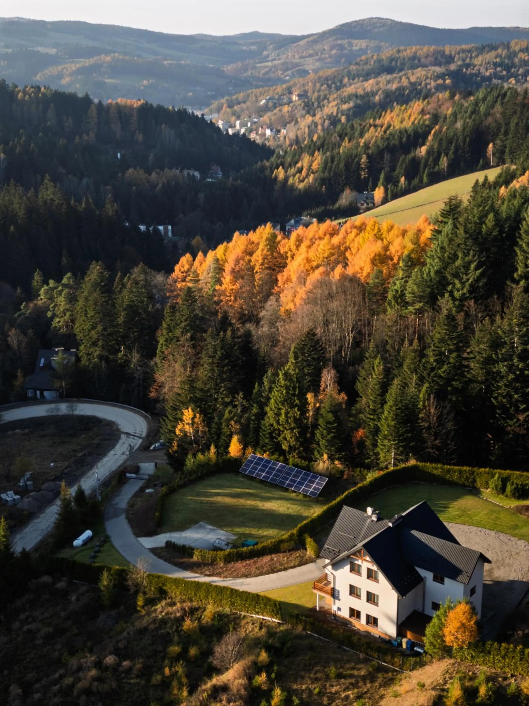 Property building in Willa Montis