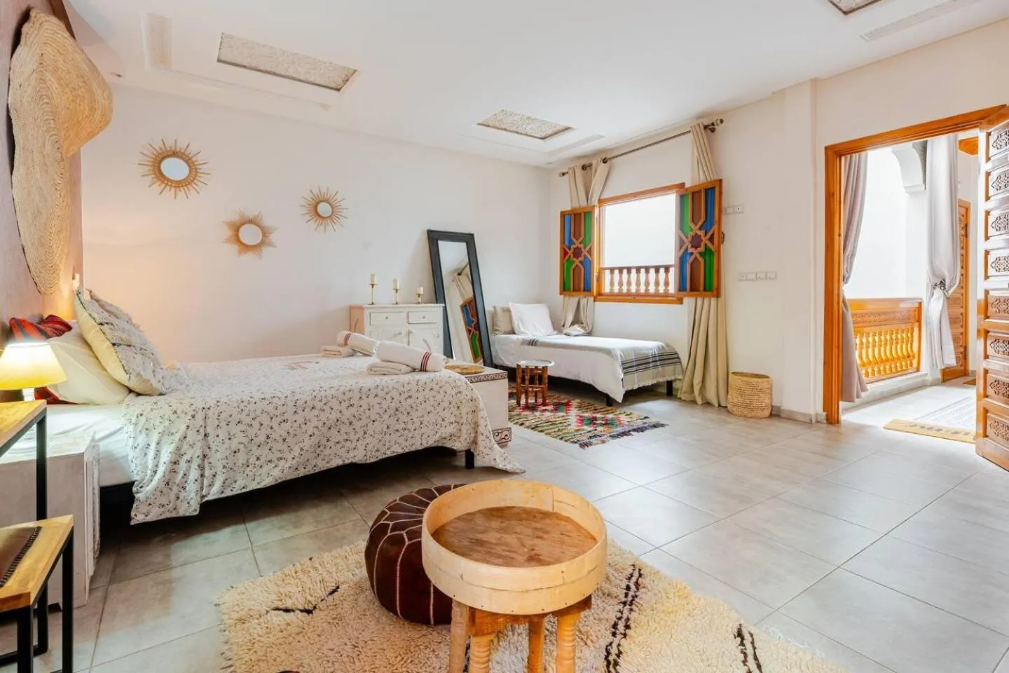 Bed in RIAD Miel & Une Nuit