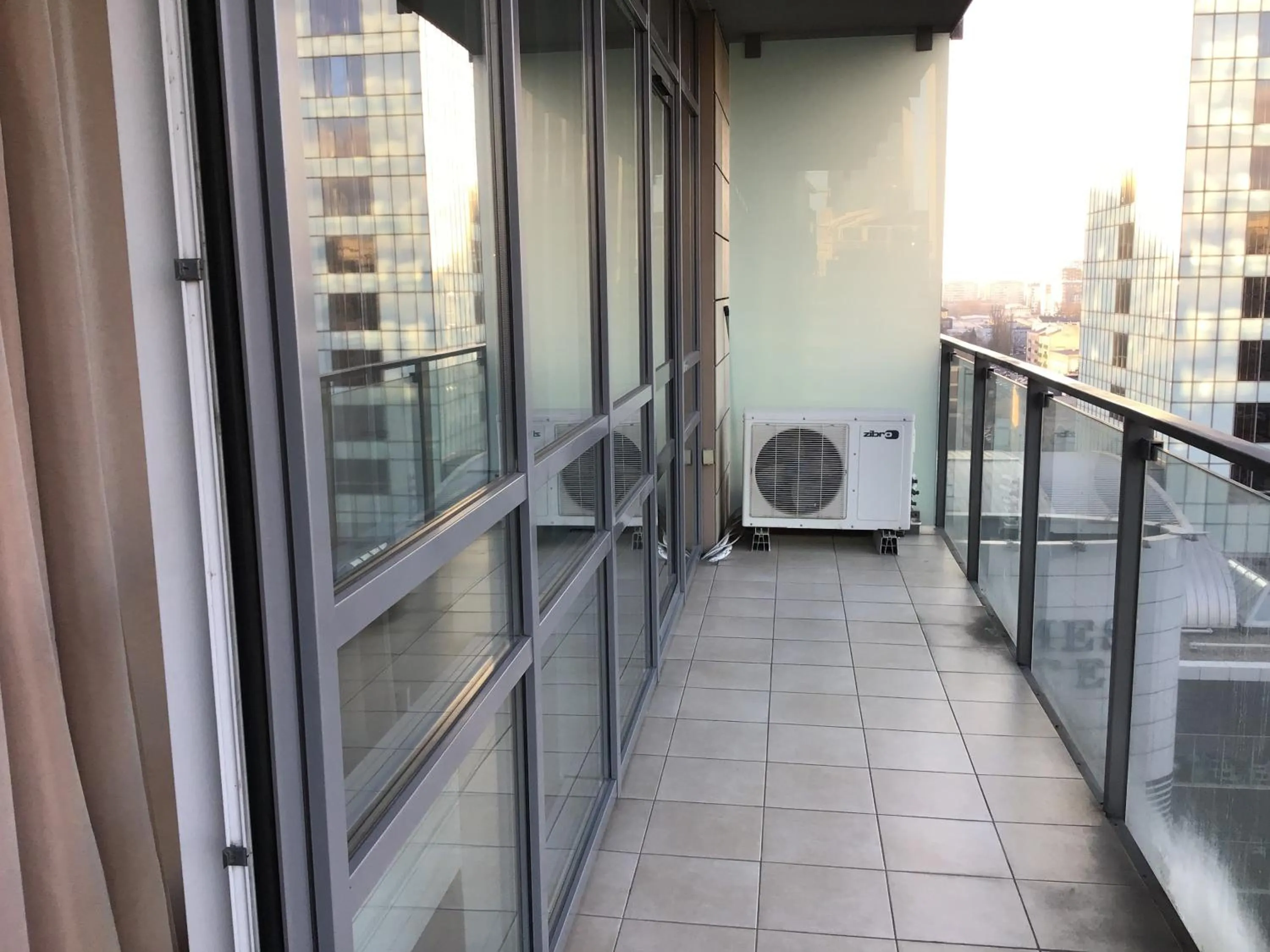 Balcony/Terrace in Platinum Towers Hotel Apartments
