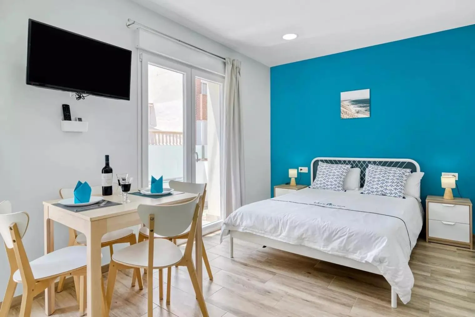 Bed in Umihouse apartamentos centro Alicante