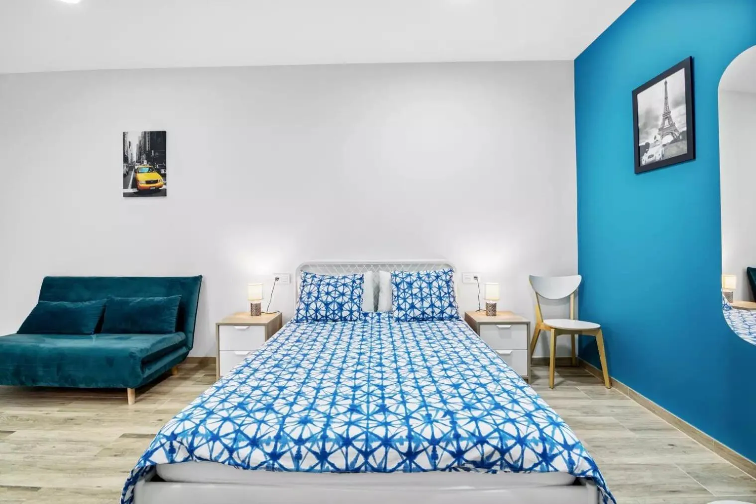 Bedroom, Bed in Umihouse apartamentos centro Alicante