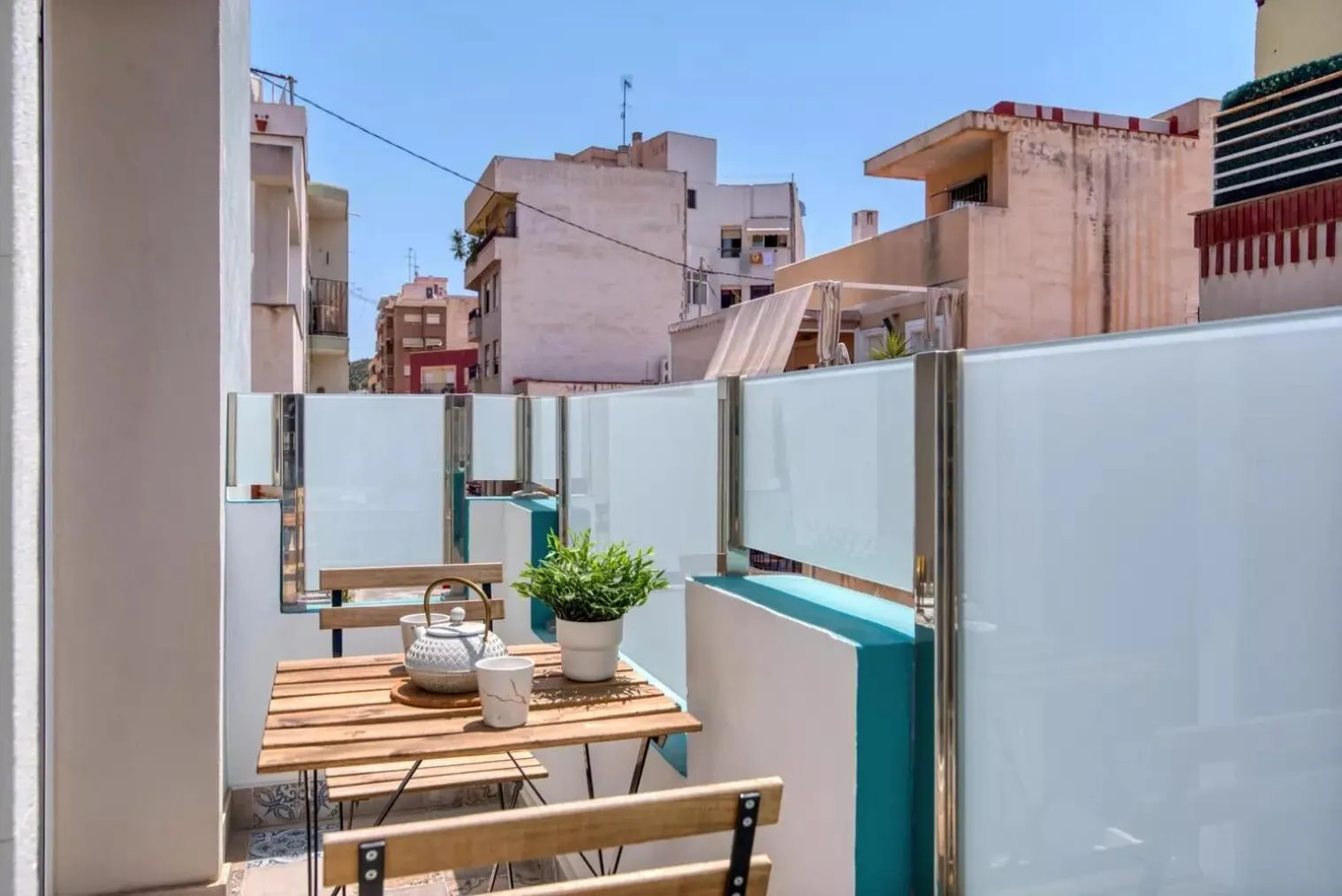 Balcony/Terrace in Umihouse apartamentos centro Alicante