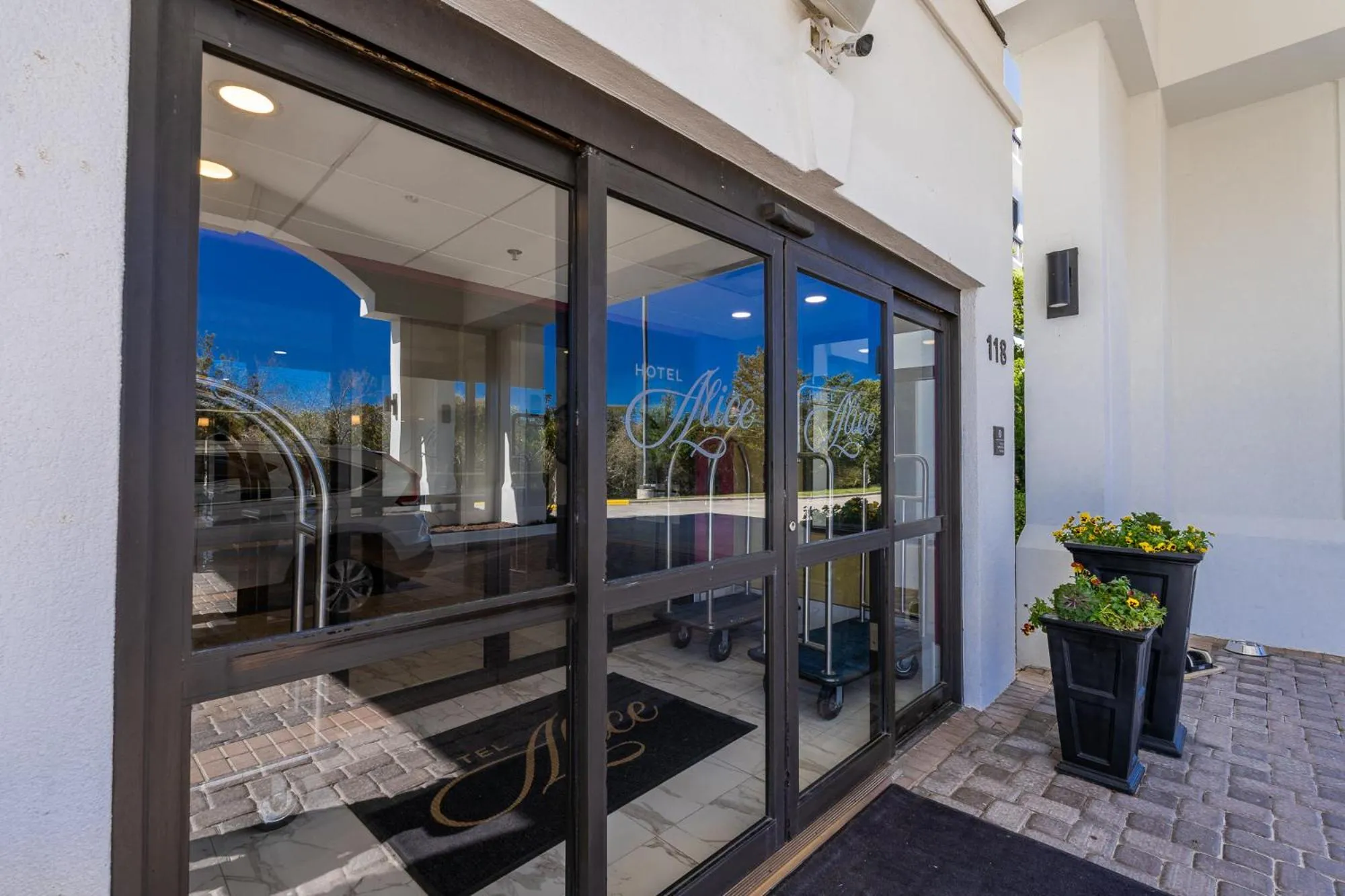 Hotel Alice