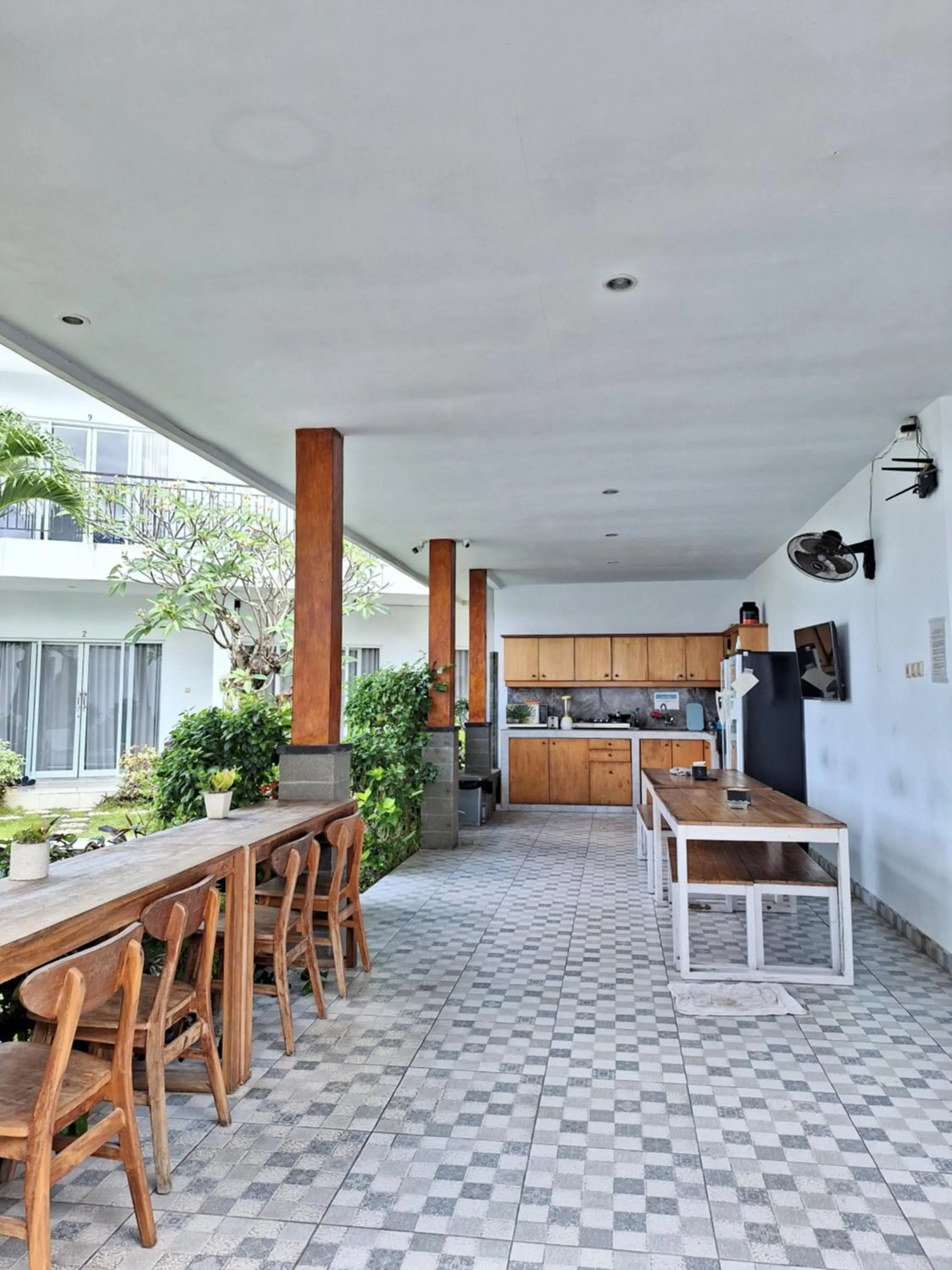 Day in Bonewood Guesthouse