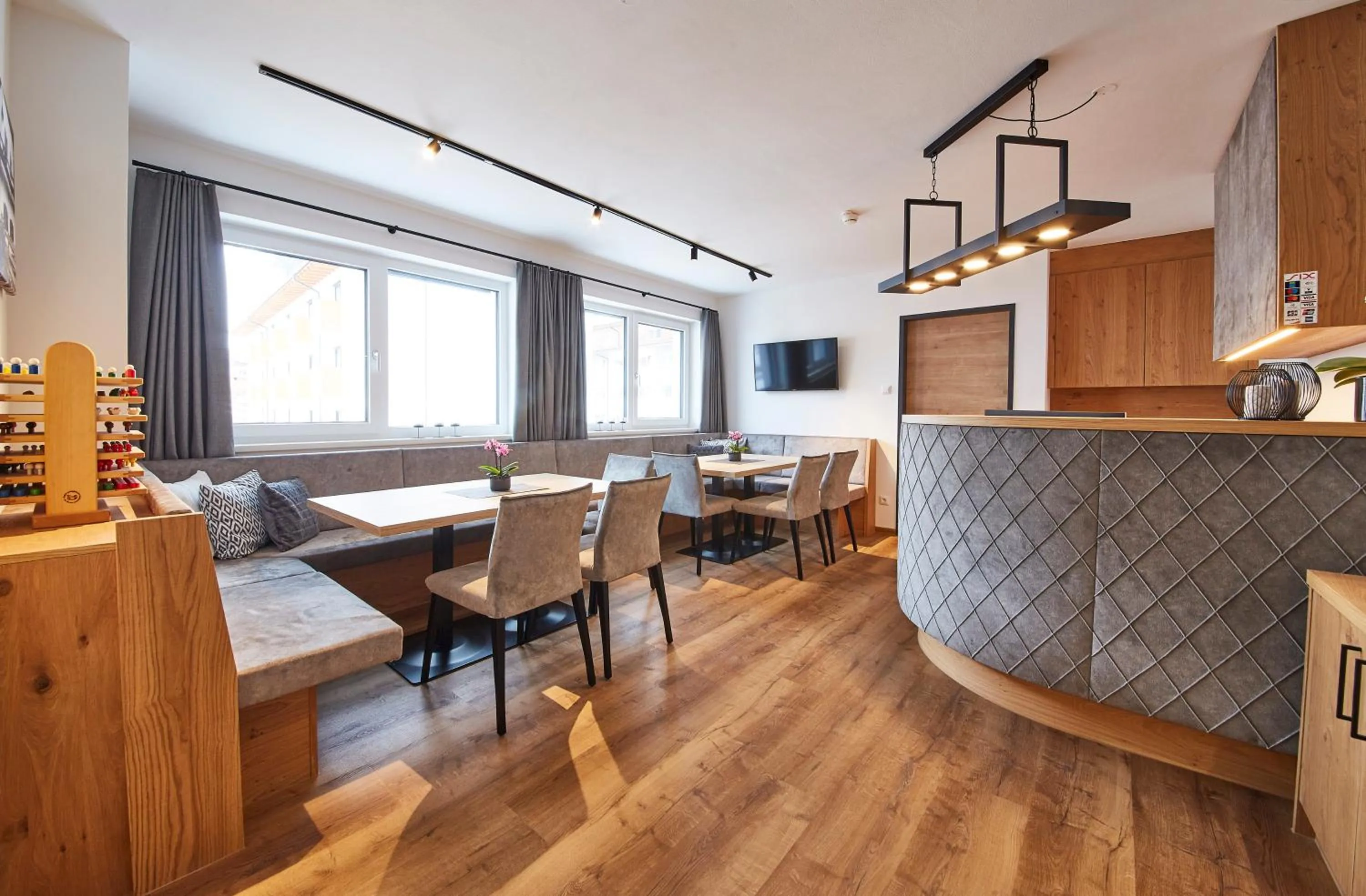 Lobby or reception in Wiesl Lodge Saalbach