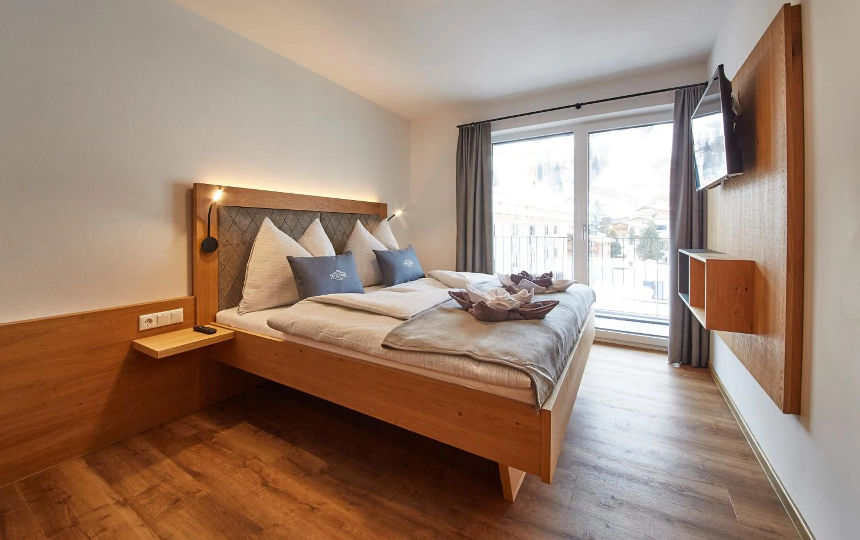 Photo of the whole room, Bed in Wiesl Lodge Saalbach