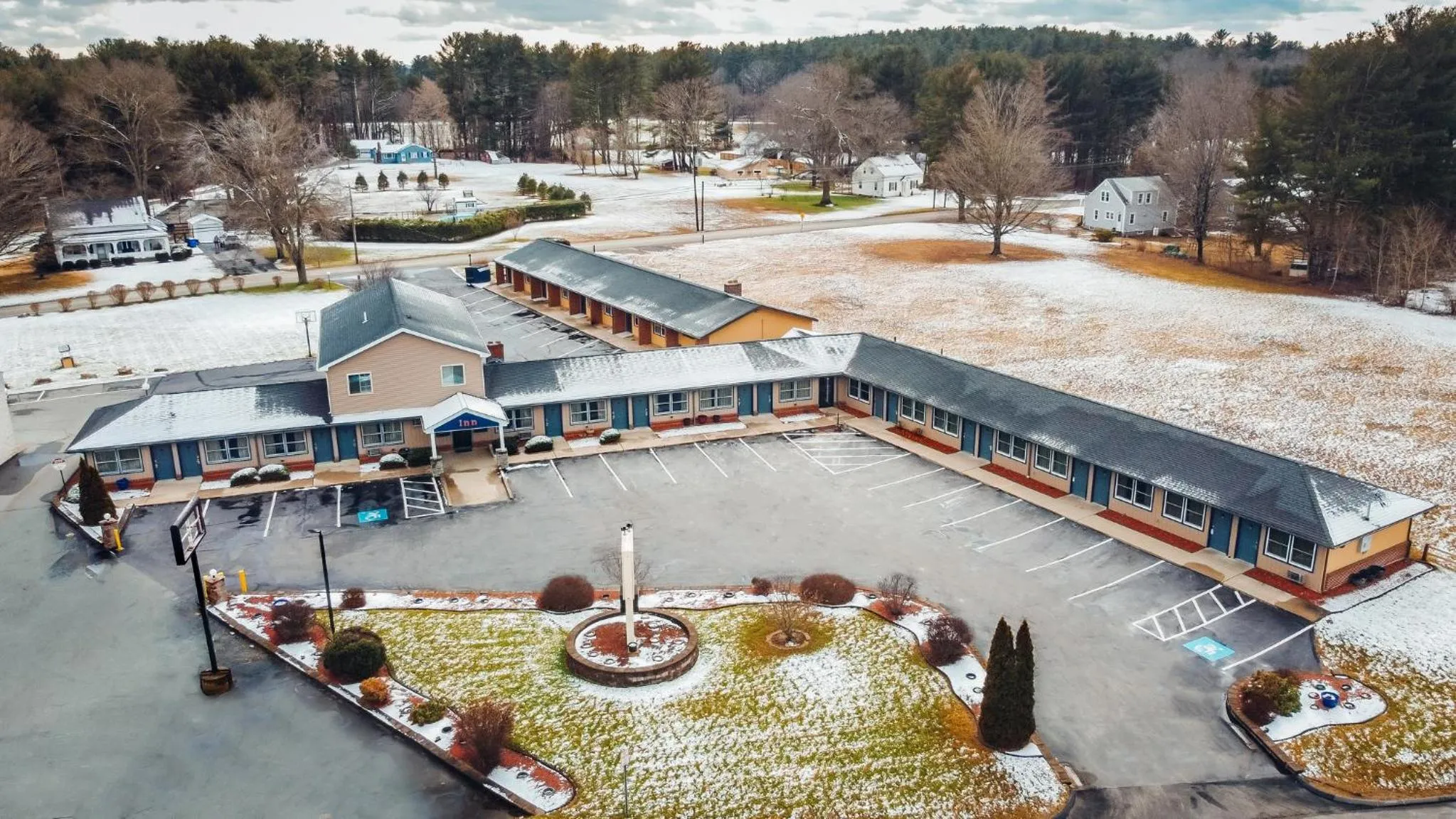 Property building in Quiet Corner Inn