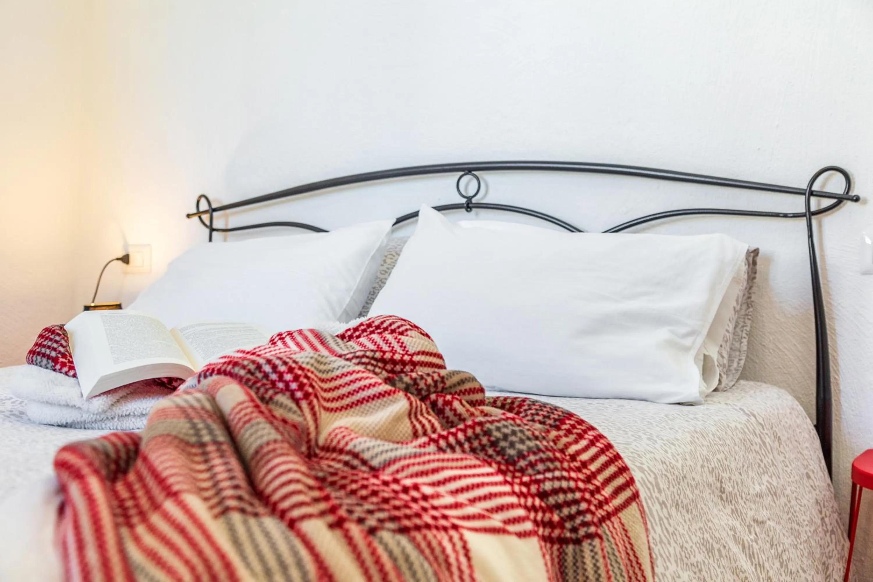 Bed in Acquazzurra Affittacamere