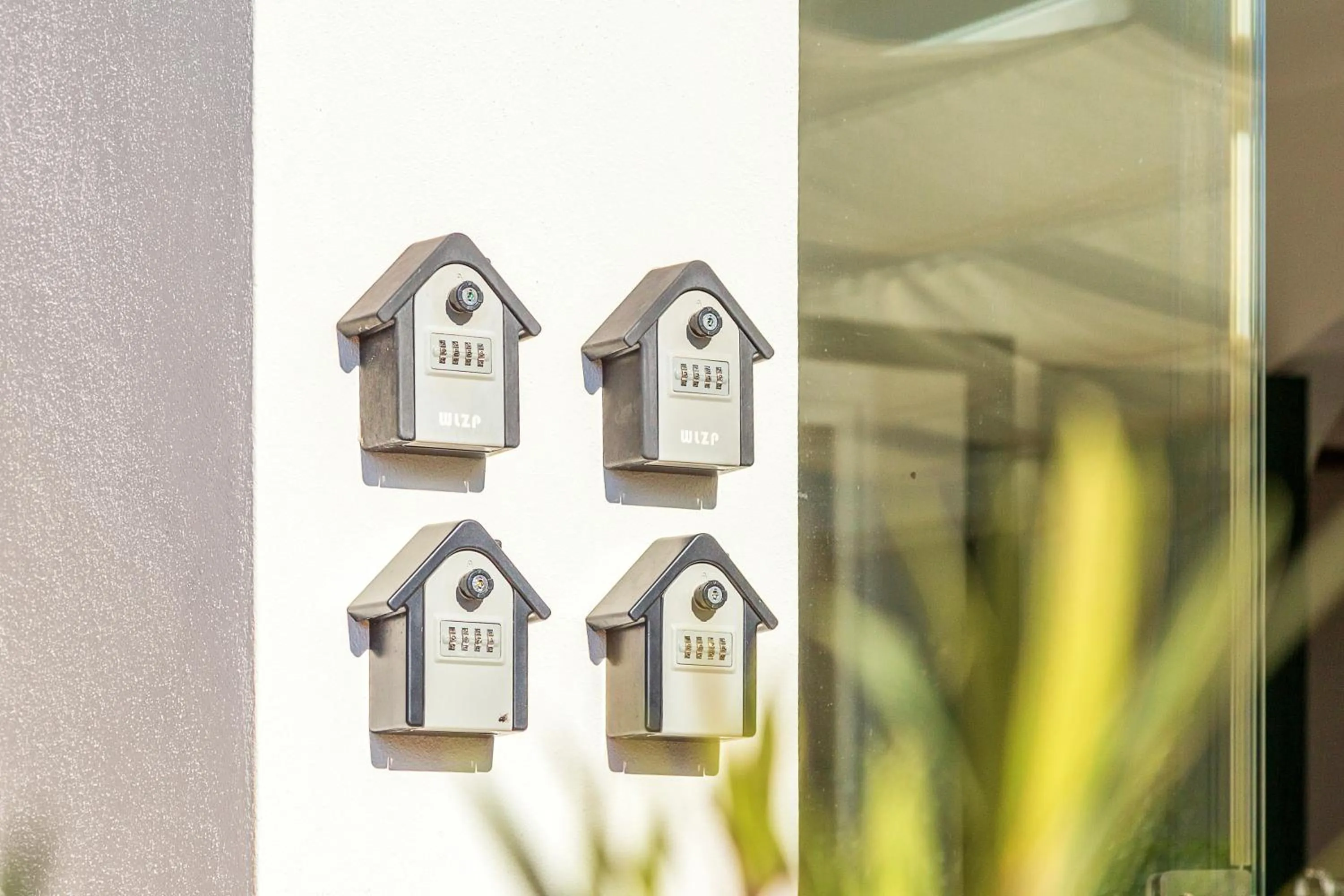 Logo/Certificate/Sign in Acquazzurra Affittacamere