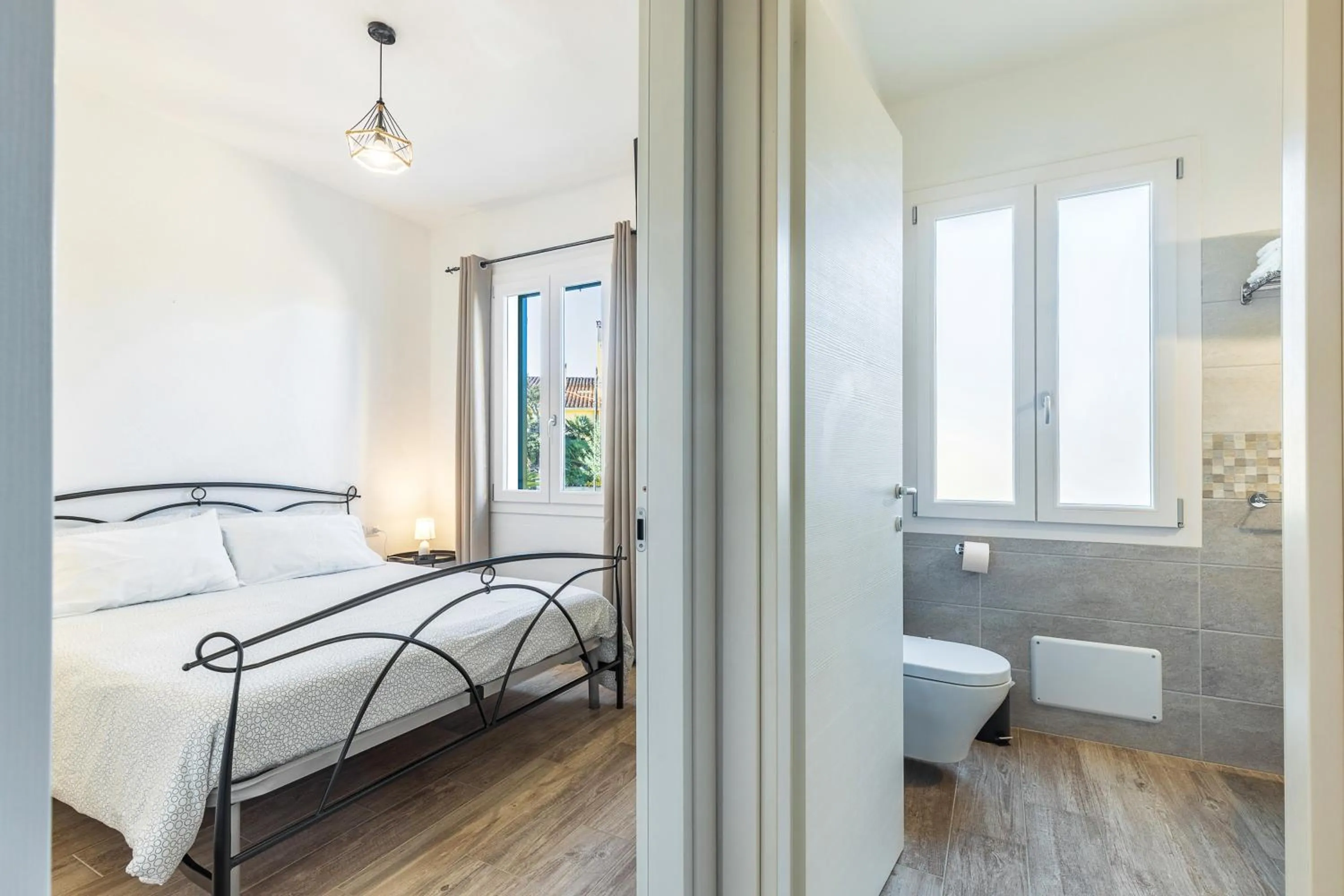 Bed in Acquazzurra Affittacamere