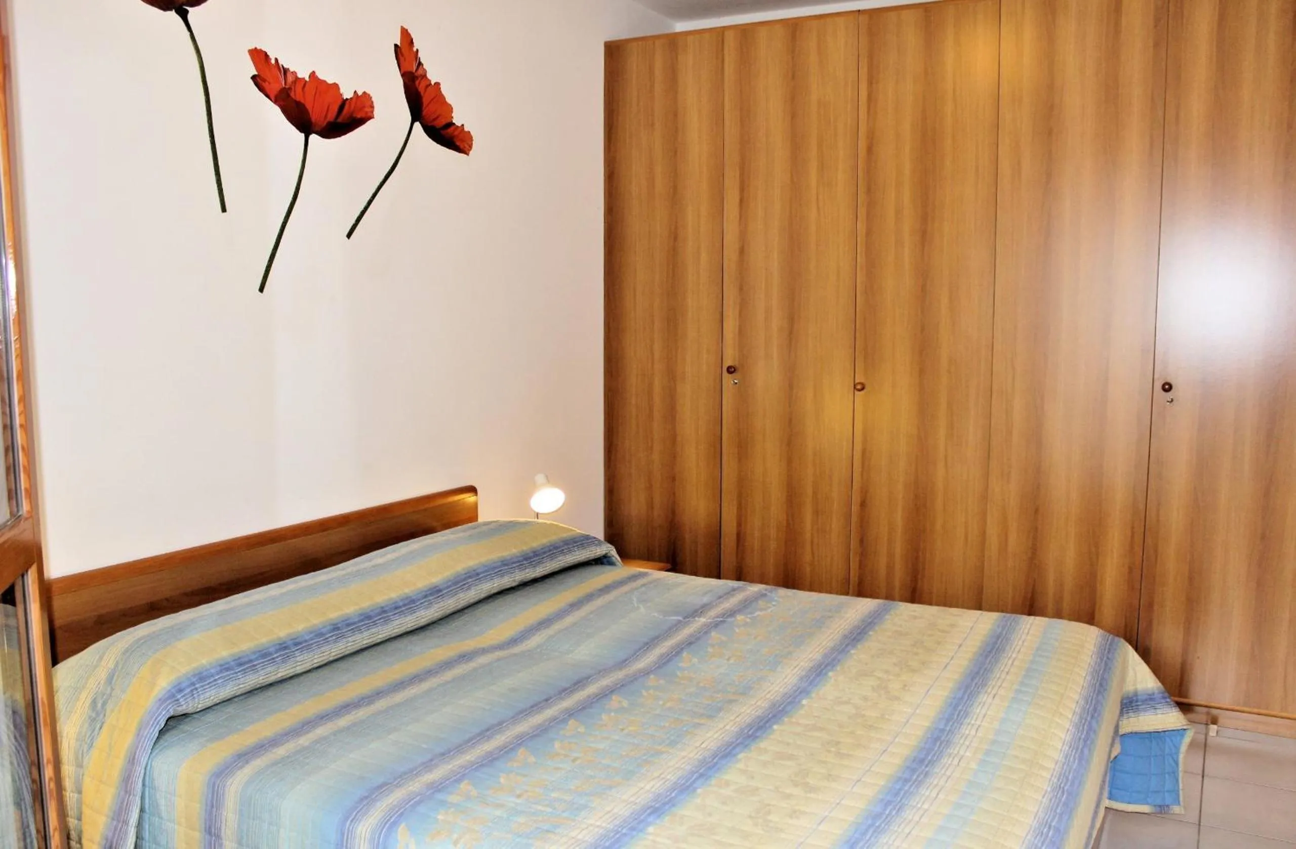 Photo of the whole room, Bed in Appartamenti Rosanna
