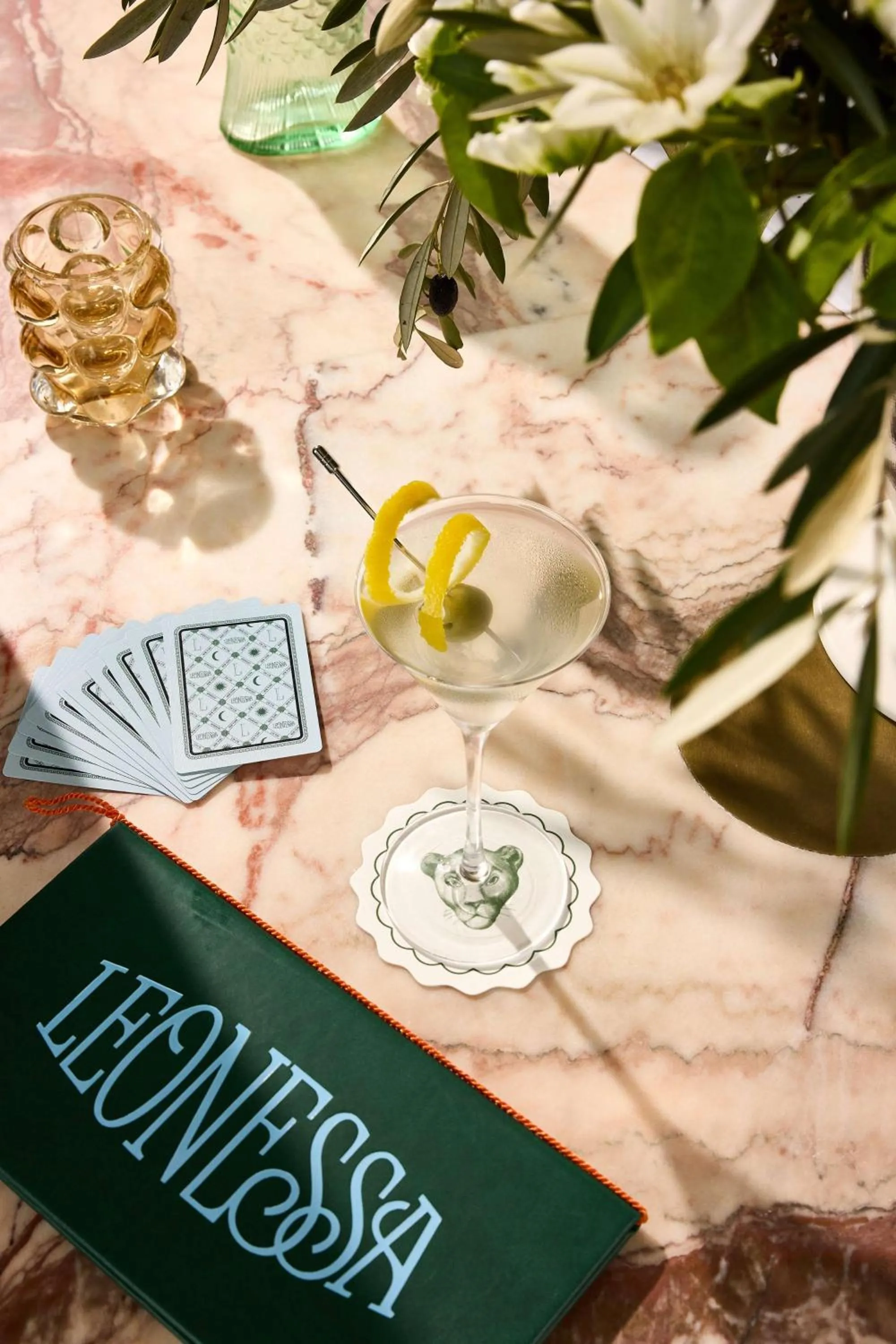 Restaurant/places to eat in Conrad New York Downtown