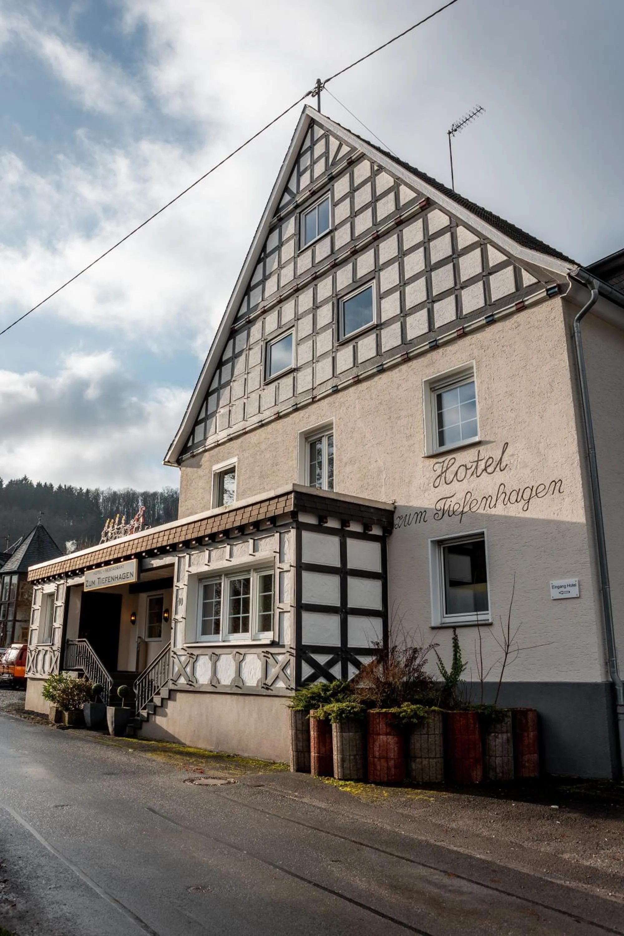Facade/entrance in Hotel Tiefenhagen Sauerland
