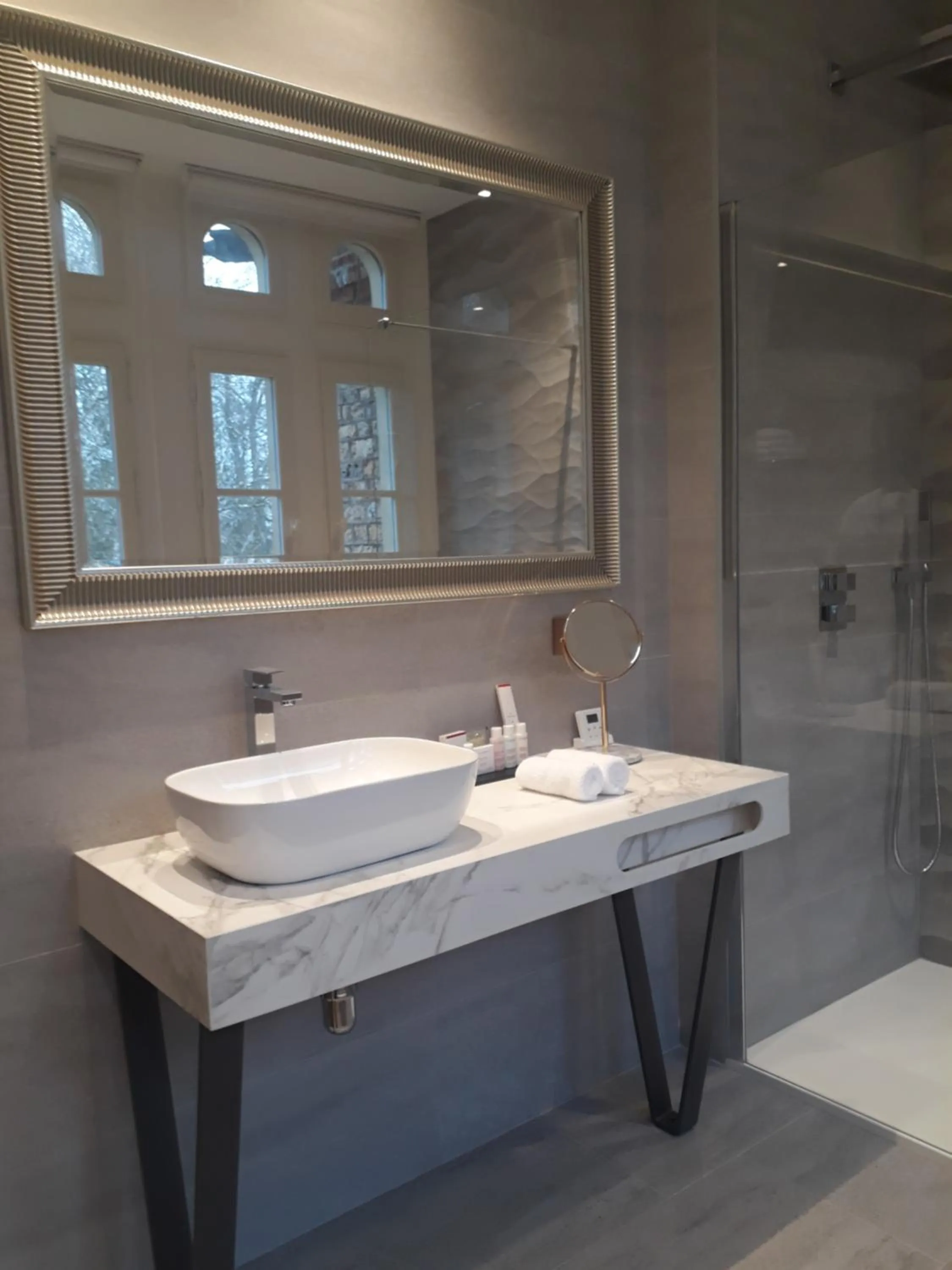 Bathroom in Château de la Bribourdière