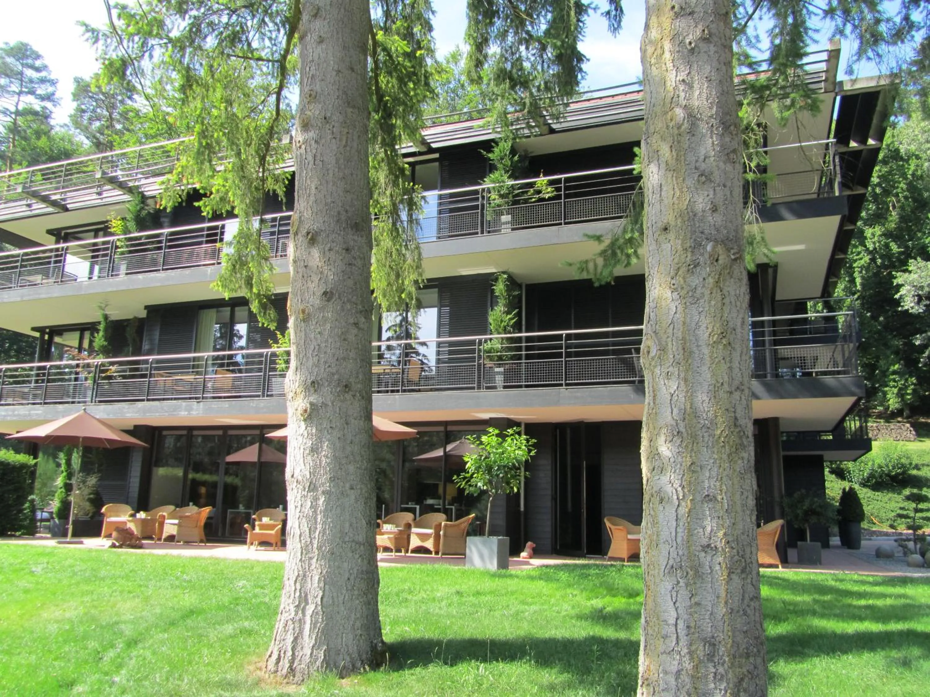 Property building in Restaurant Hôtel L'Arnsbourg