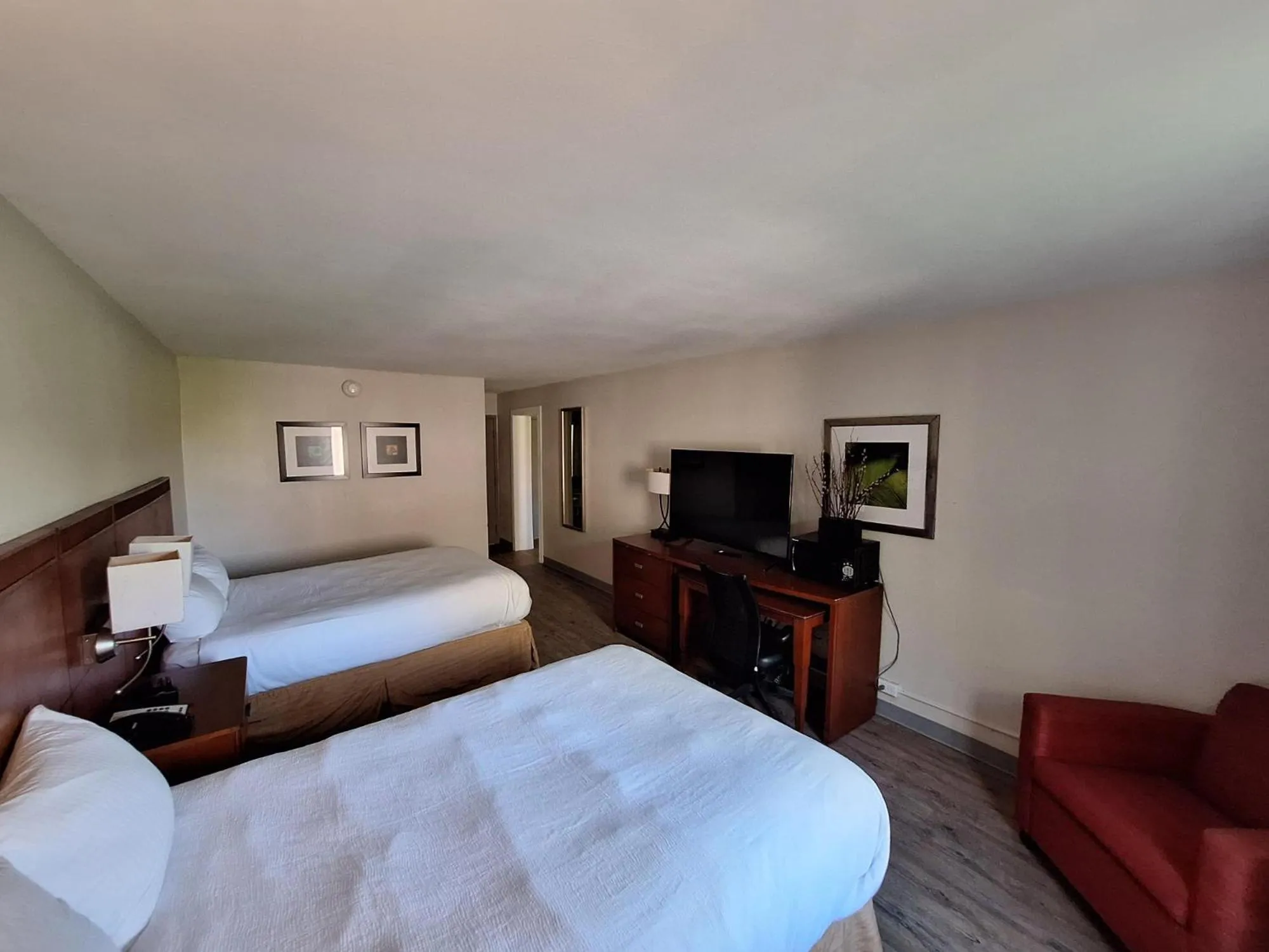 Photo of the whole room, Bed in The Hotel Orange