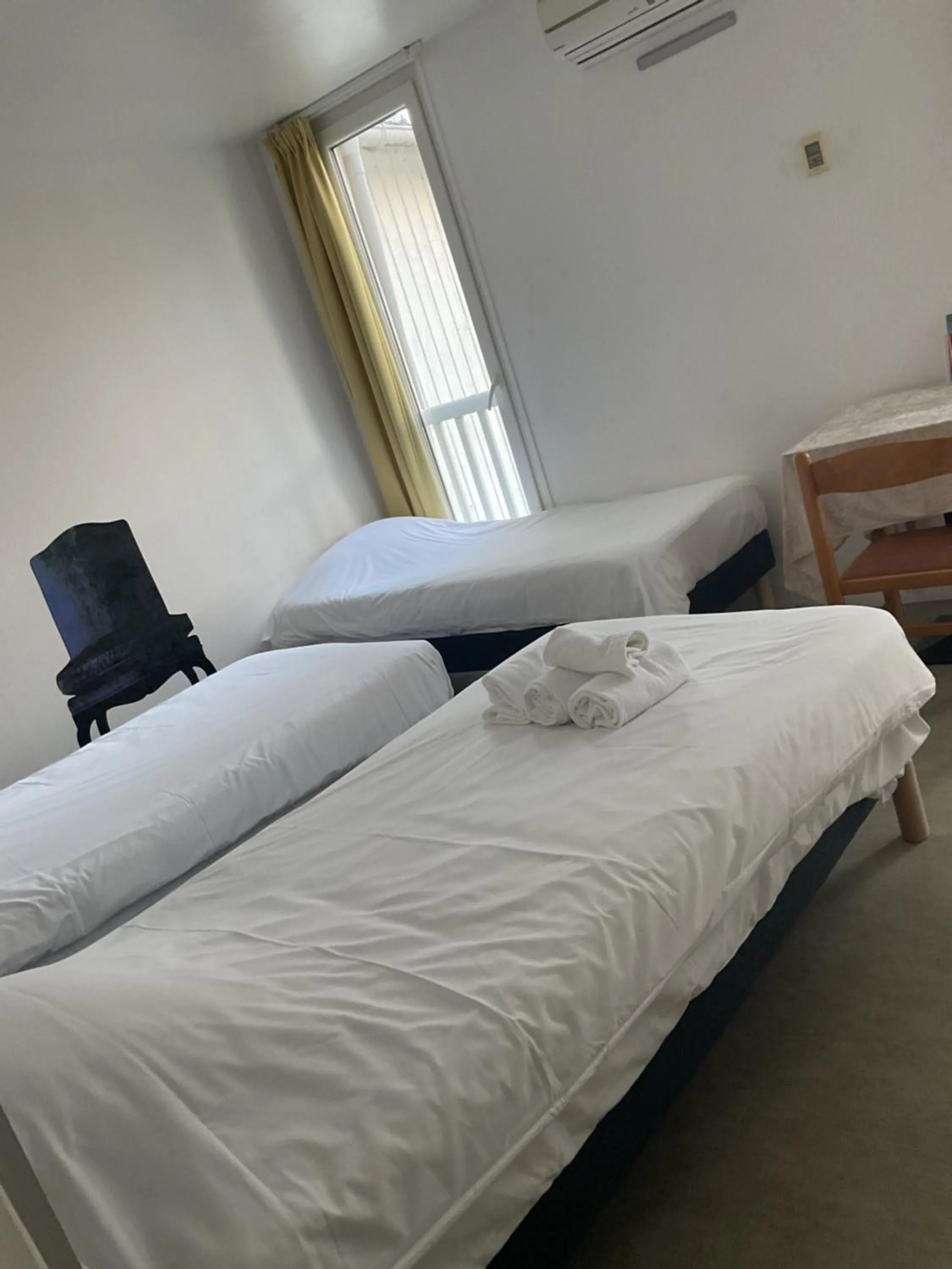 Bedroom, Bed in Fasthotel Chateauroux