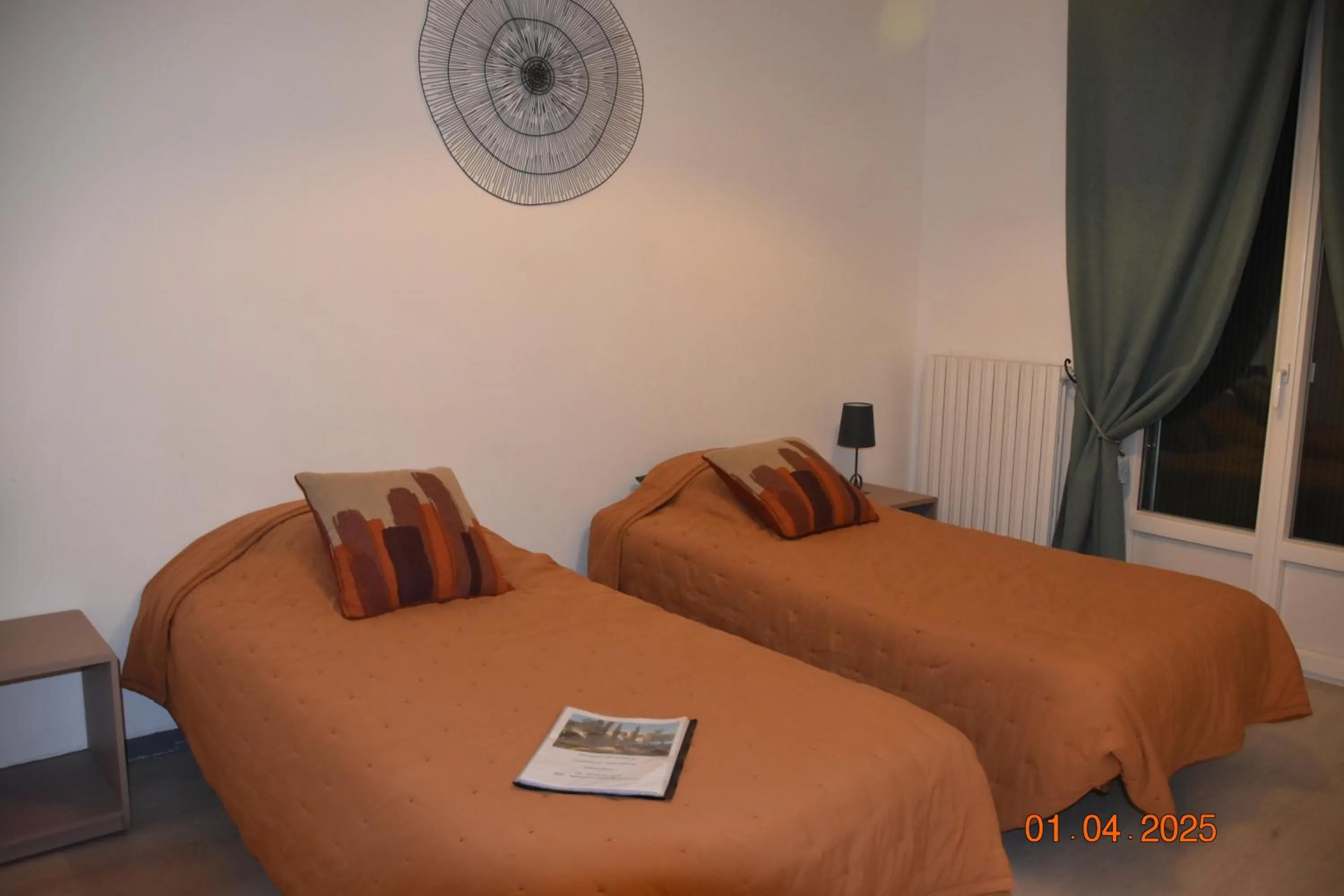 Bed in Villa Lumières