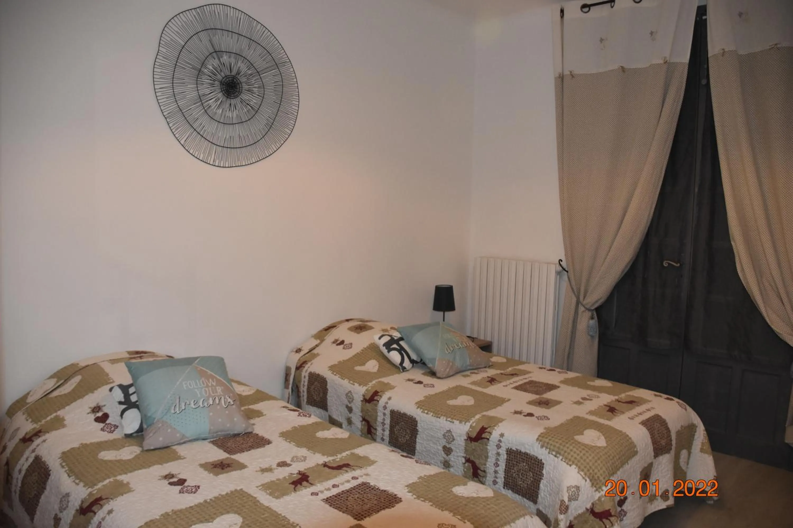 Bed in Villa Lumières