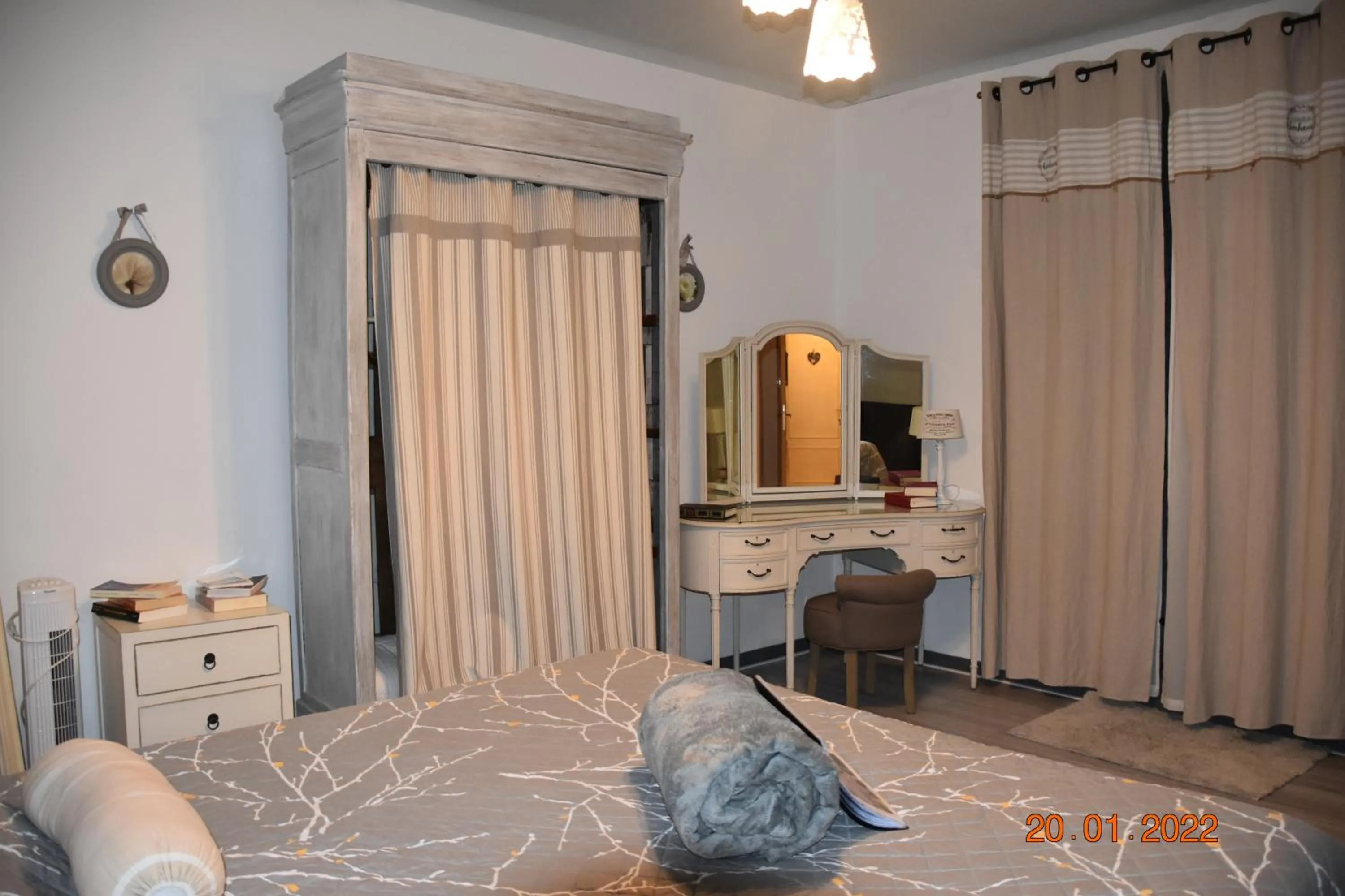 Bed in Villa Lumières