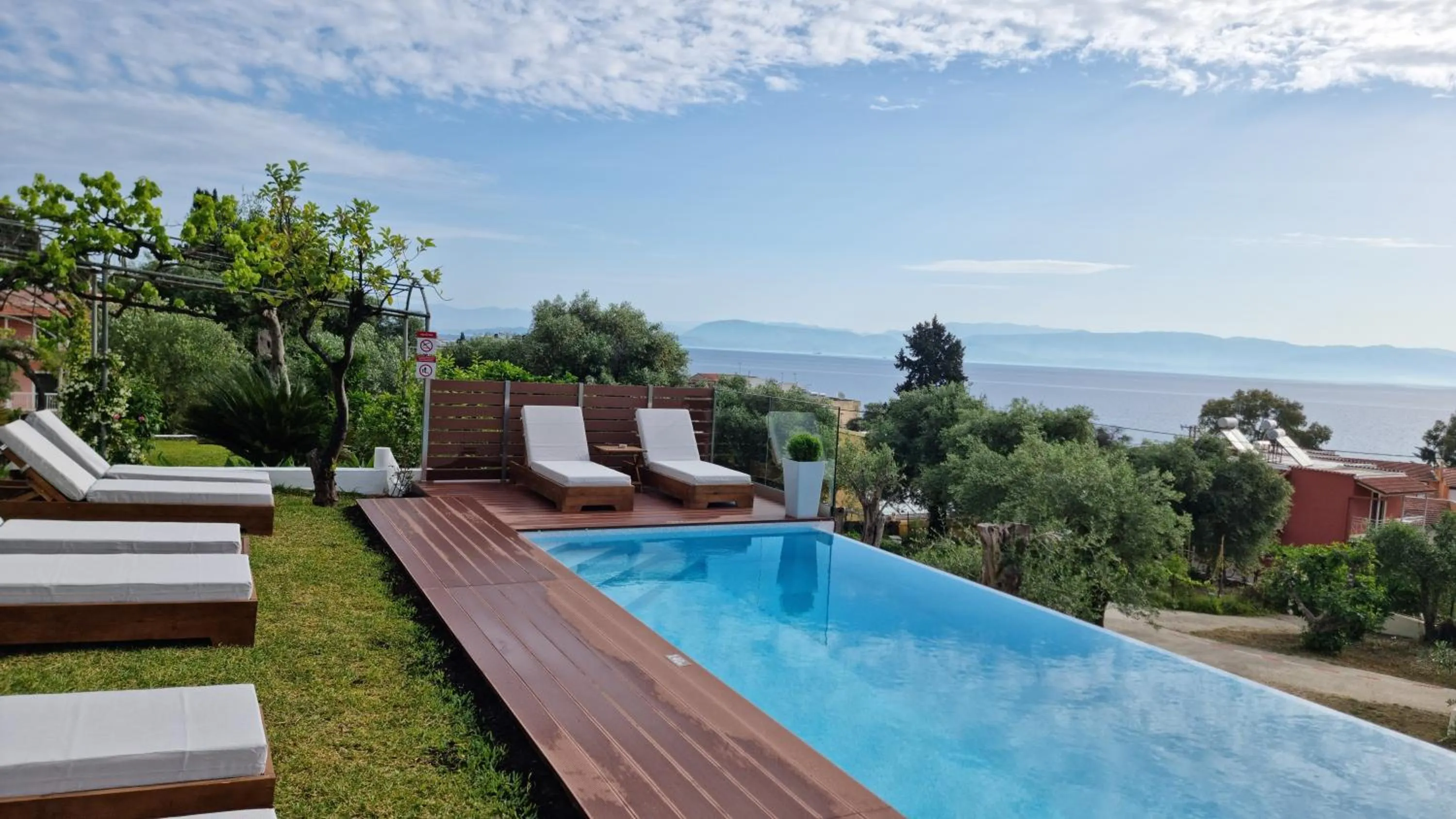 Patio in Gina Studios