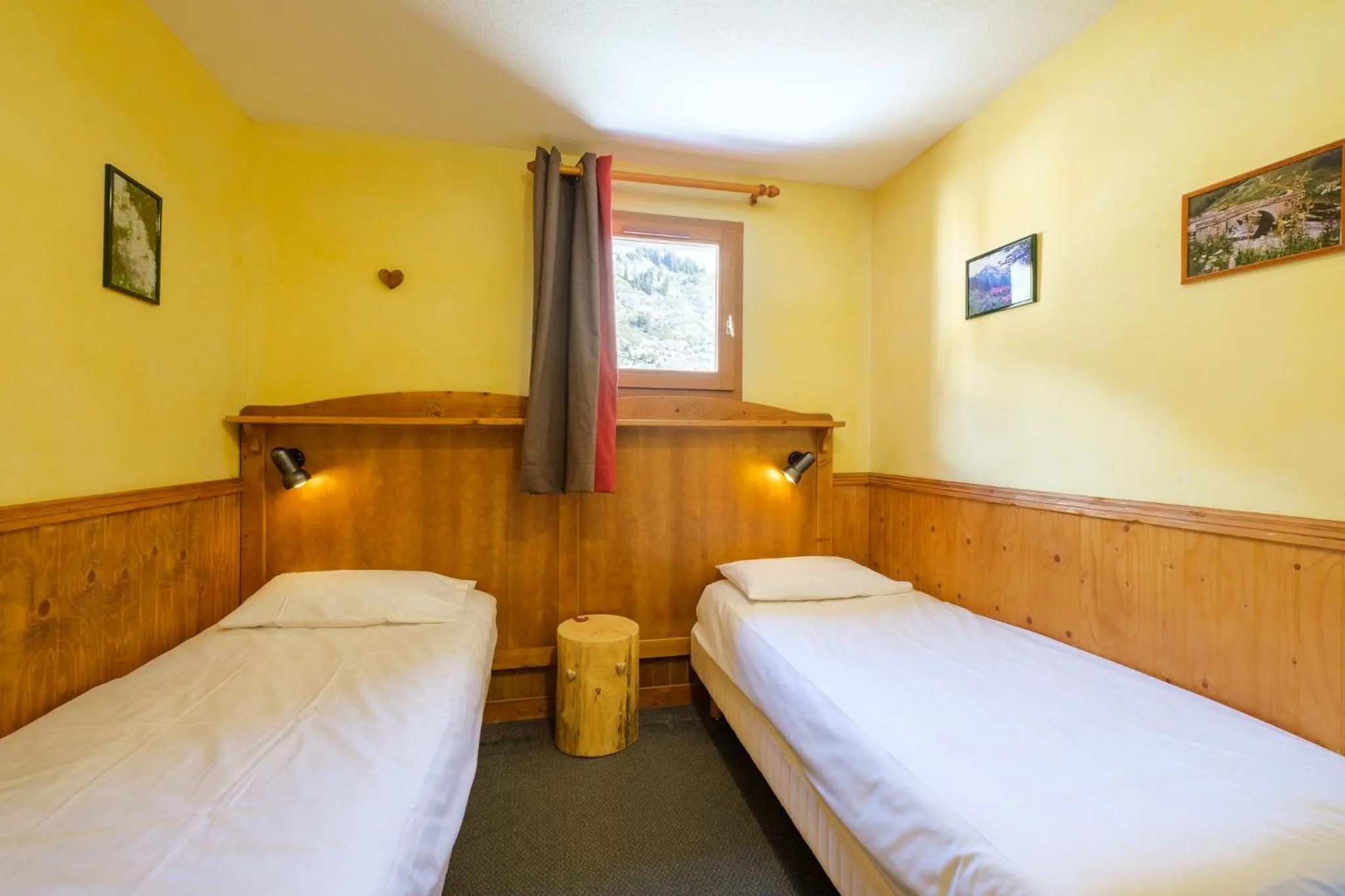 Photo of the whole room, Bed in Résidence Les Balcons De Val Cenis Le Haut