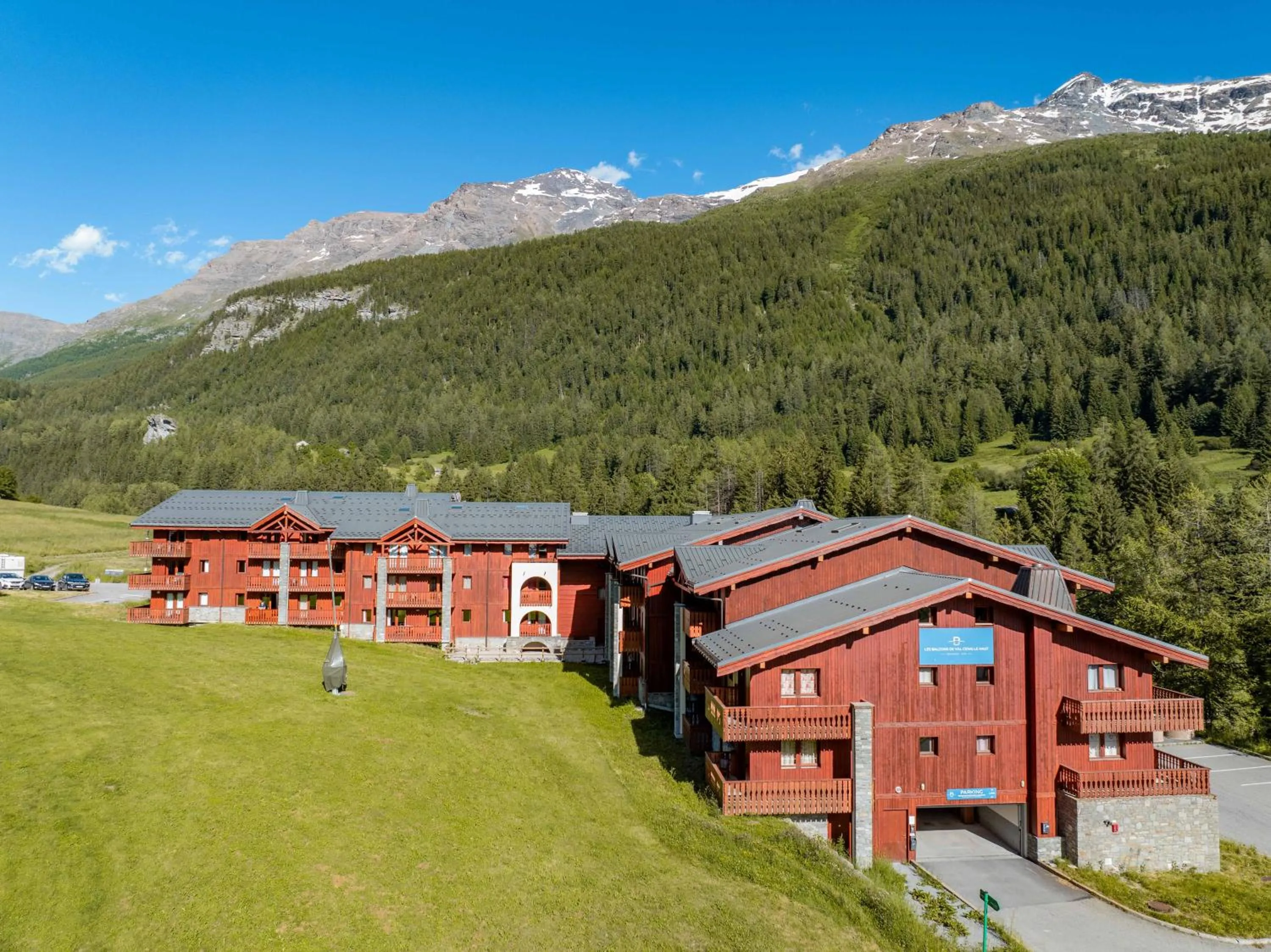Property building in Résidence Les Balcons De Val Cenis Le Haut