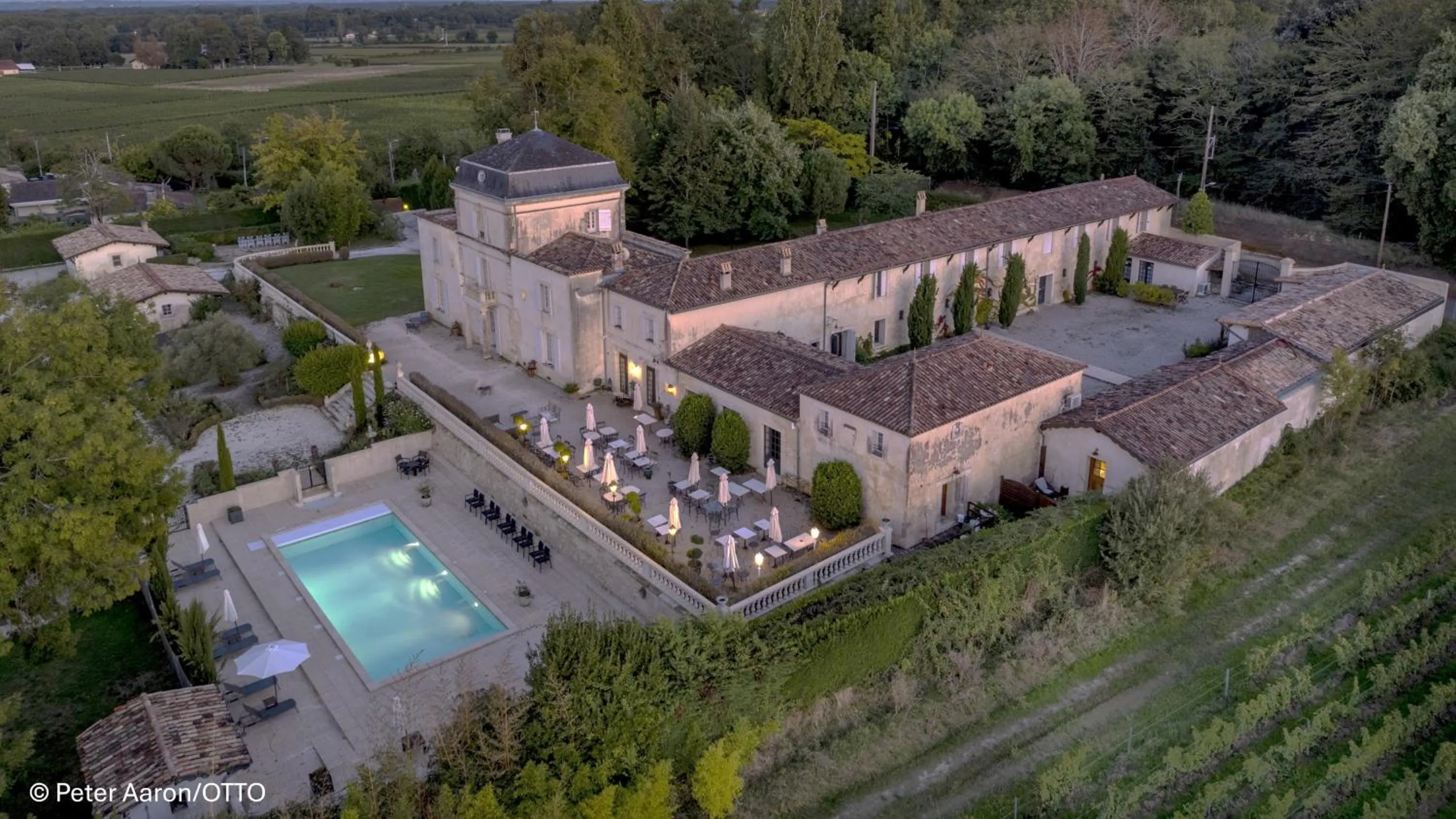 Property building in Chateau de Lantic