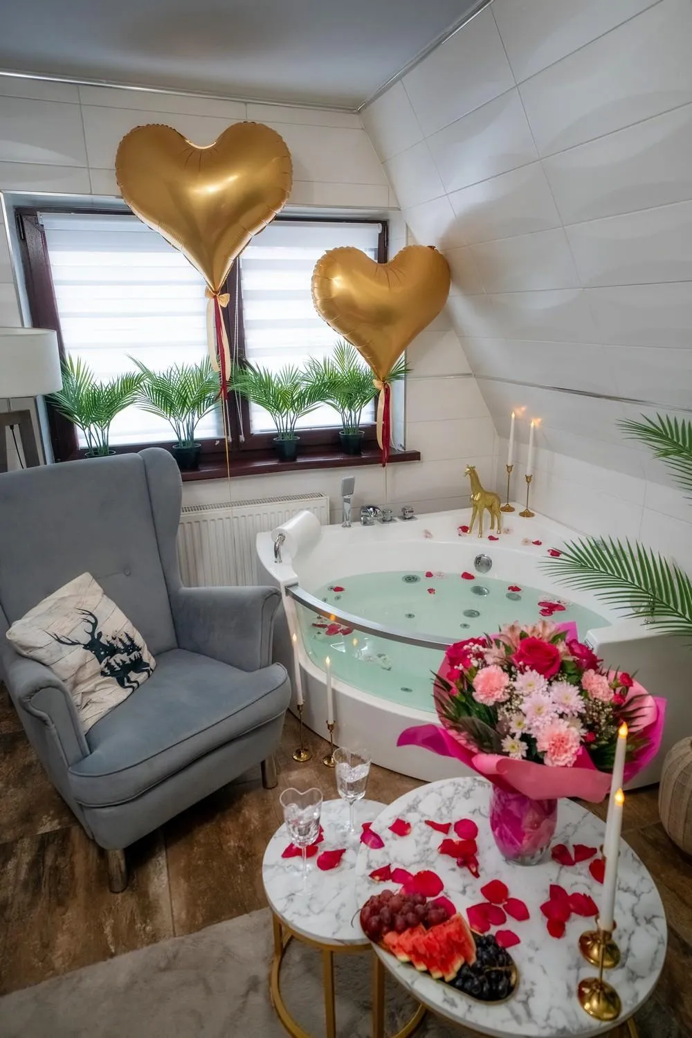 Deluxe Suite with Spa Bath in GORSKI RESORT Lux Apartments Jacuzzi & Sauna
