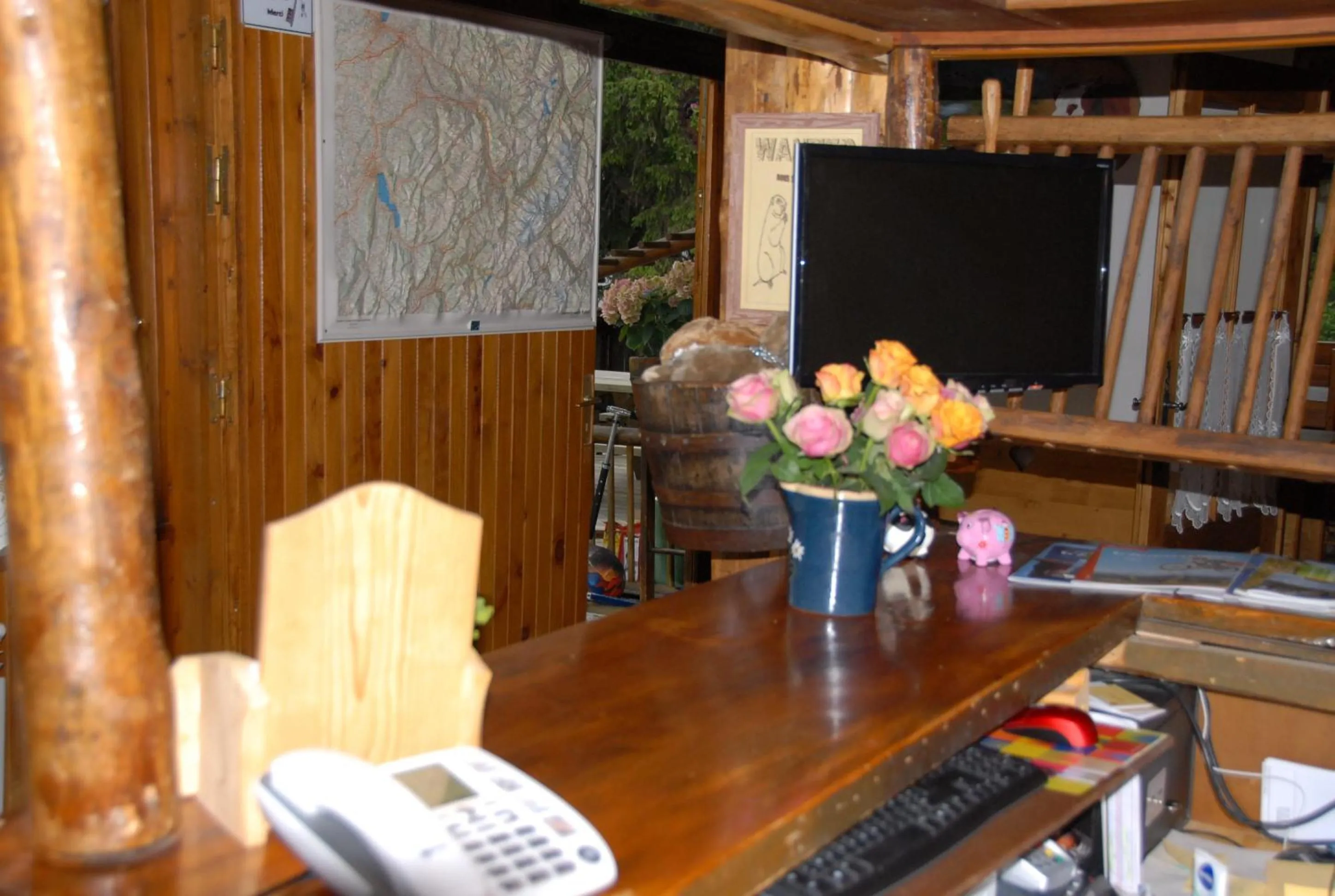 Lobby or reception in Hôtel Chalet Le Caribou