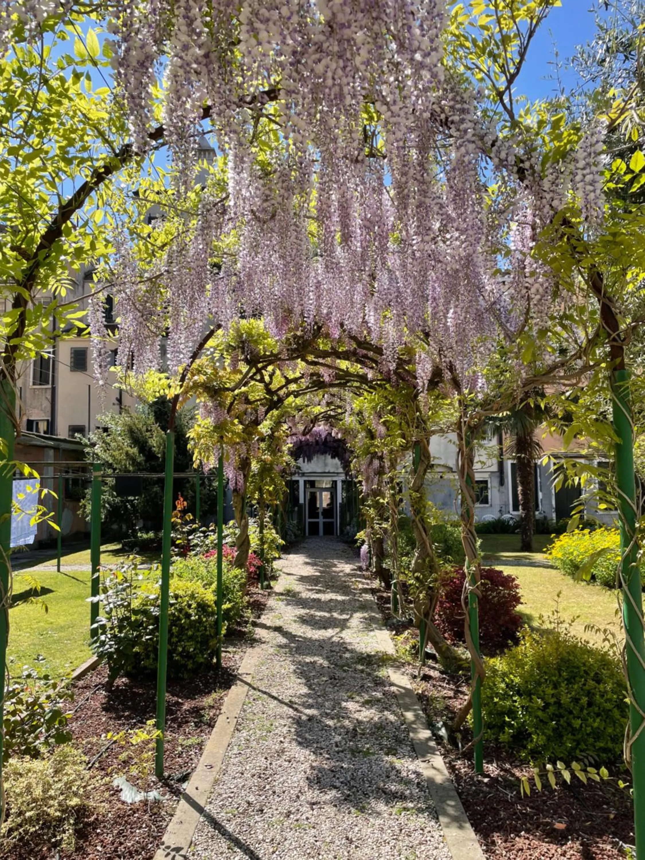 Spring in Casa Caburlotto
