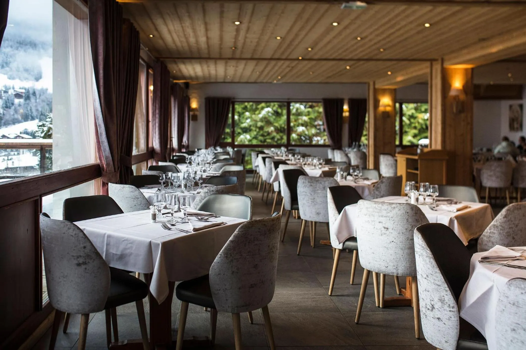 Restaurant/places to eat in Hotel Alpen Roc