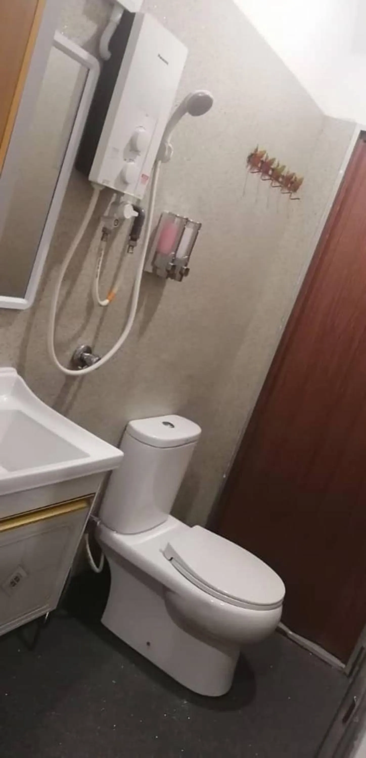 Bathroom in Daud Safar Resthouse