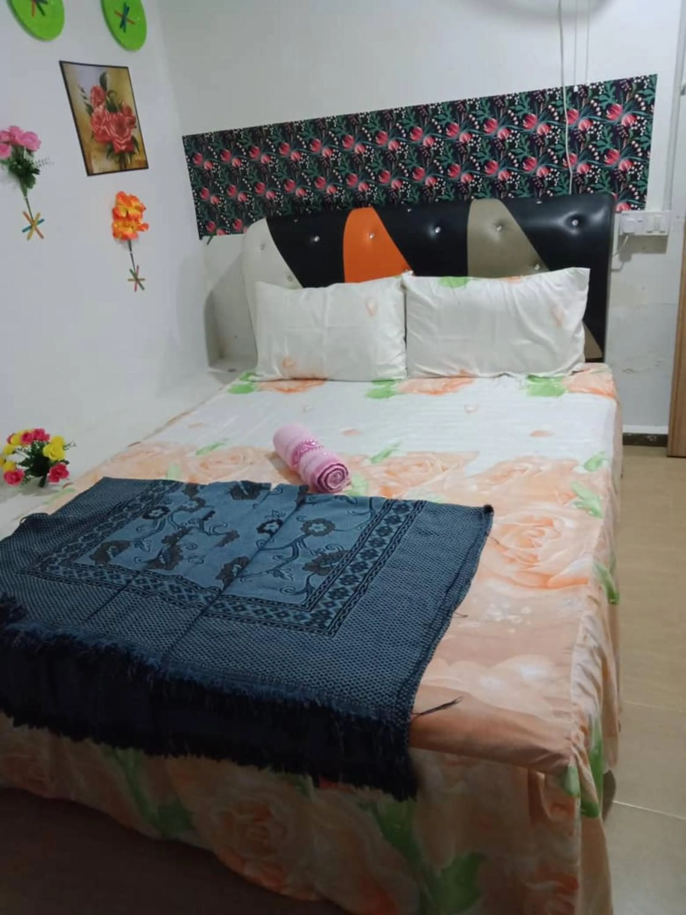 Photo of the whole room in Daud Safar Resthouse