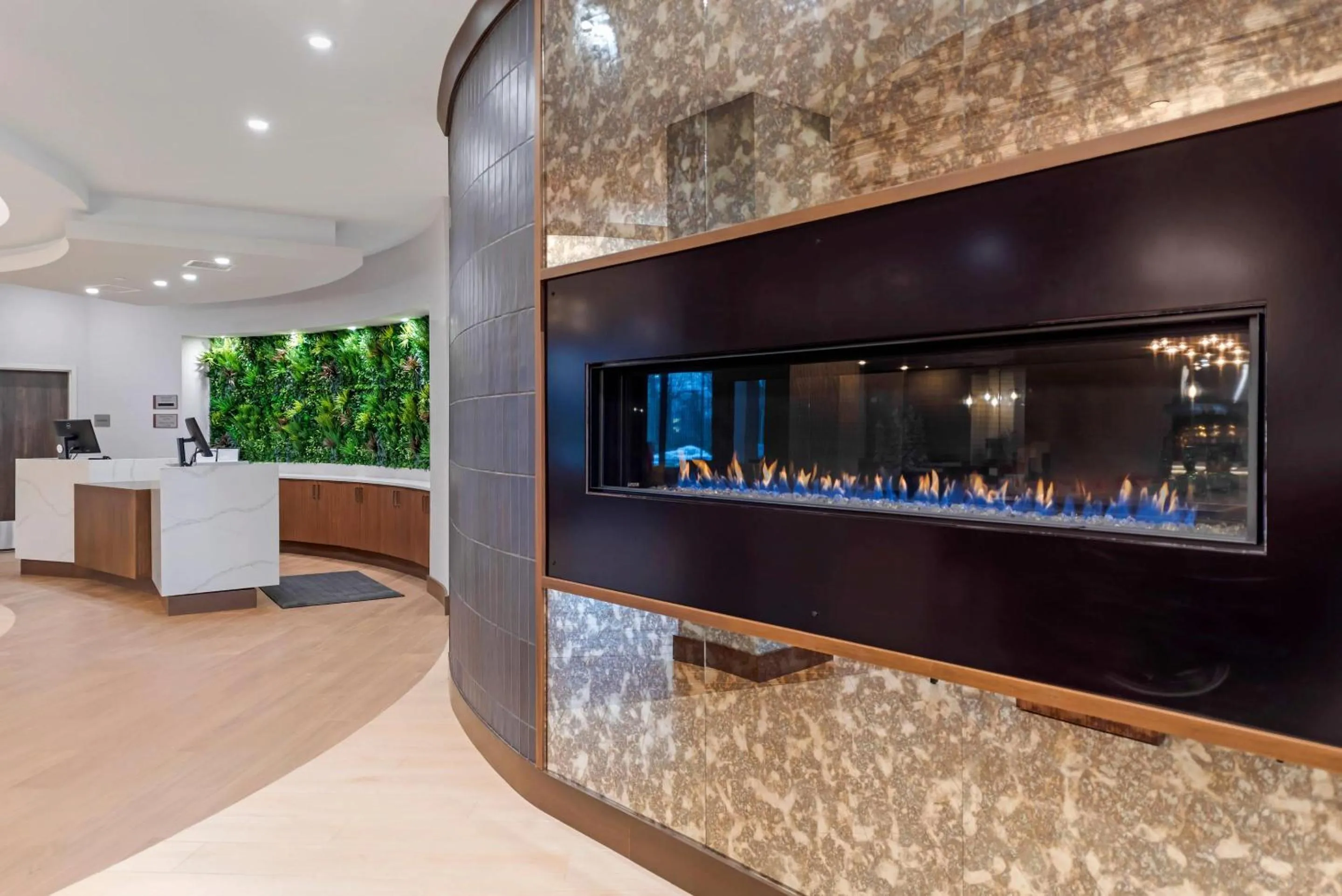 Lobby or reception in Cambria Hotel Shelby Township - Detroit Utica