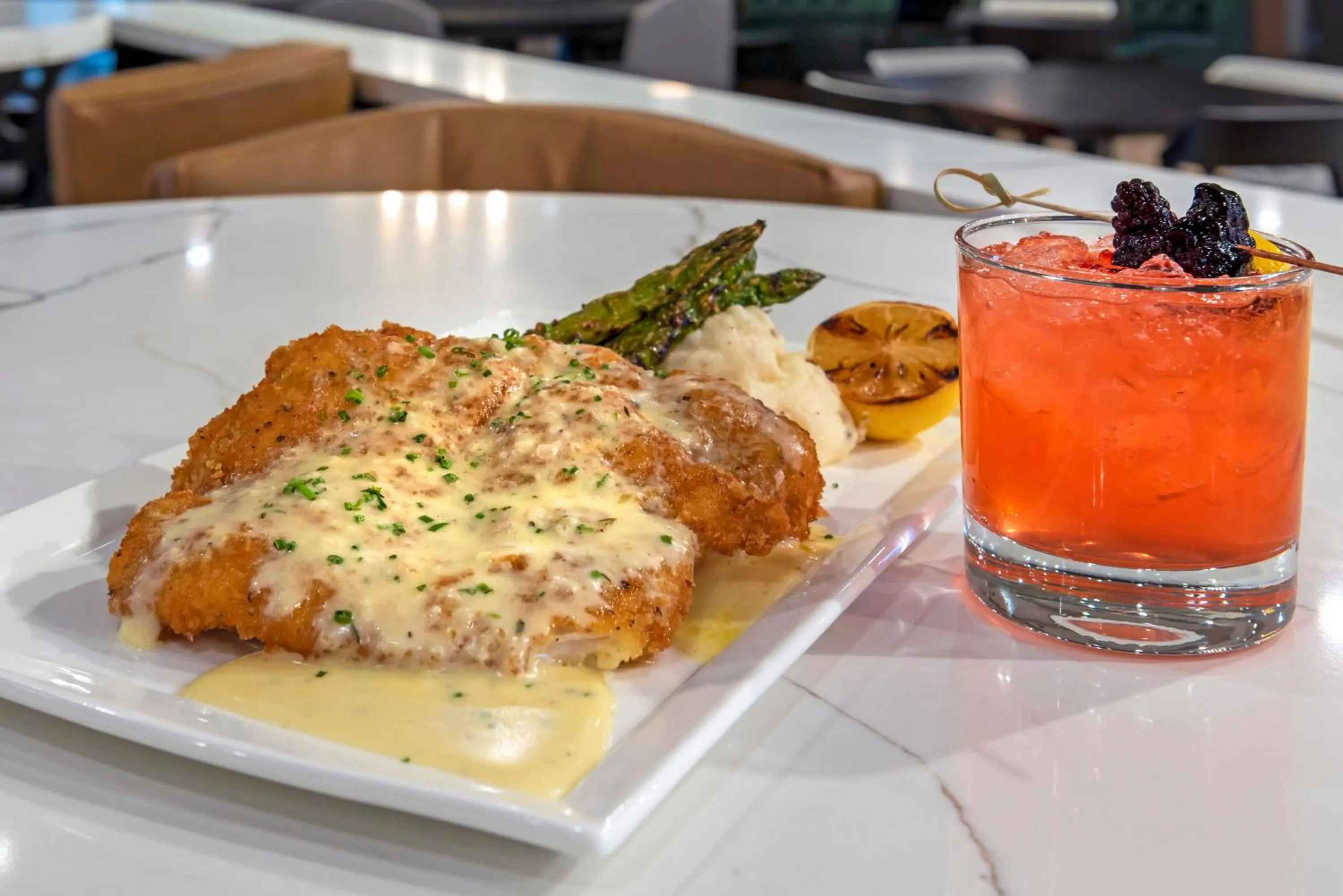 Restaurant/places to eat in Cambria Hotel Shelby Township - Detroit Utica