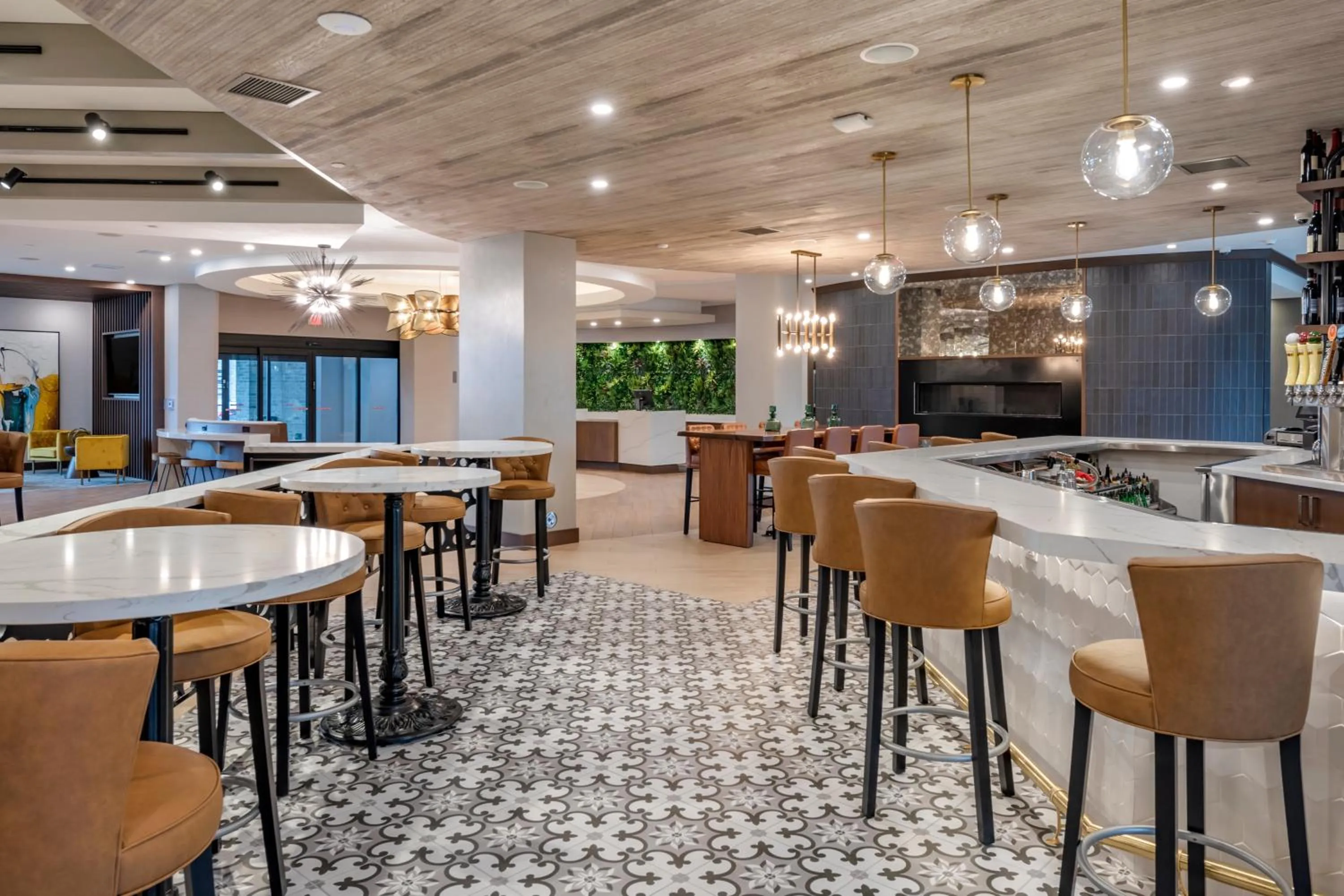 Lounge or bar in Cambria Hotel Shelby Township - Detroit Utica