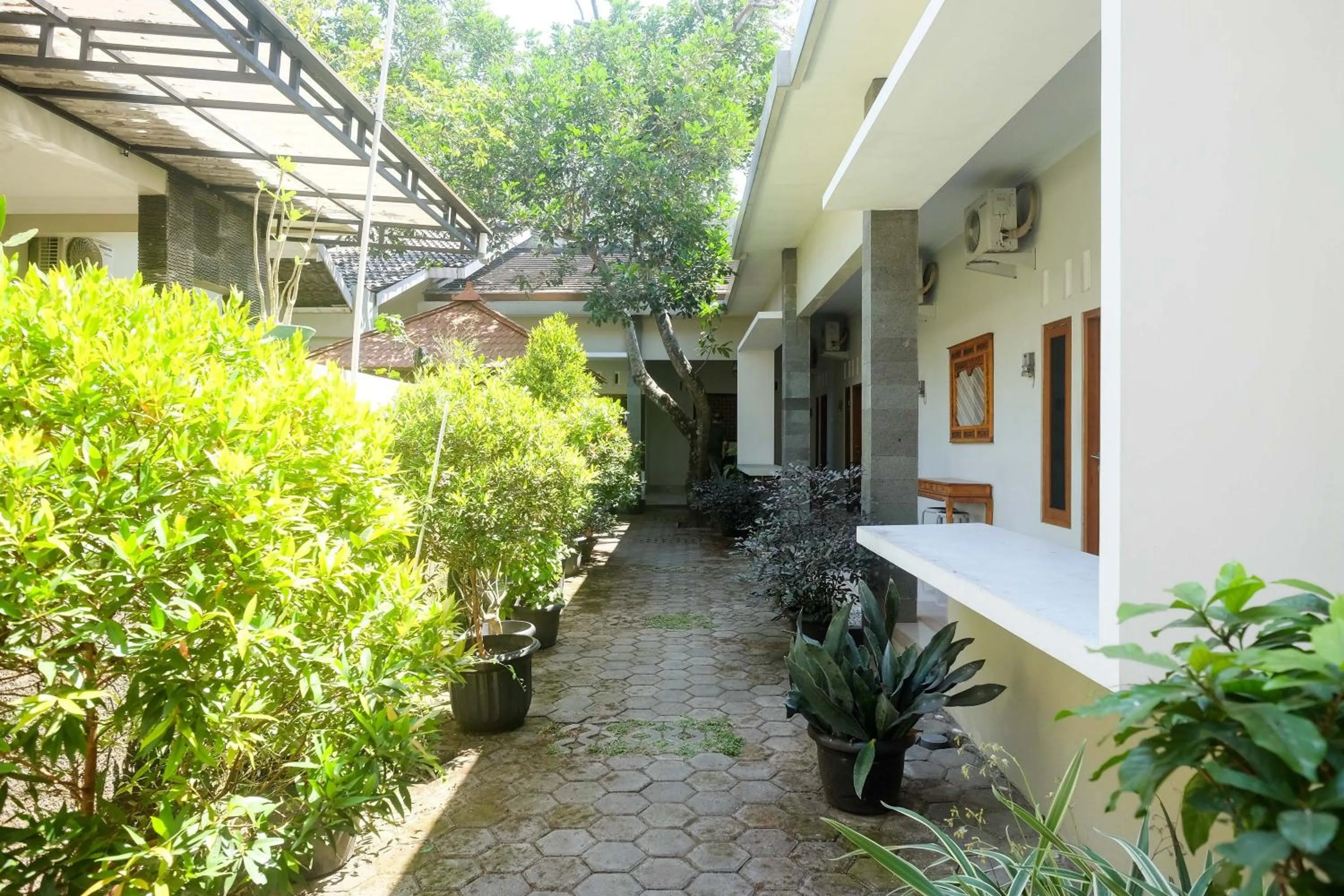 Property building in RedDoorz Syariah near Pascasarjana UGM 3