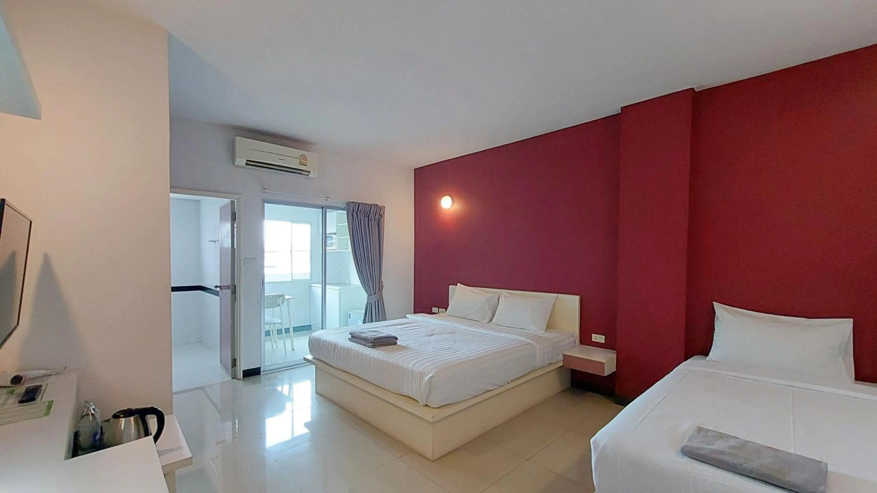 Bedroom, Bed in Fullroom 77 Srinakarin