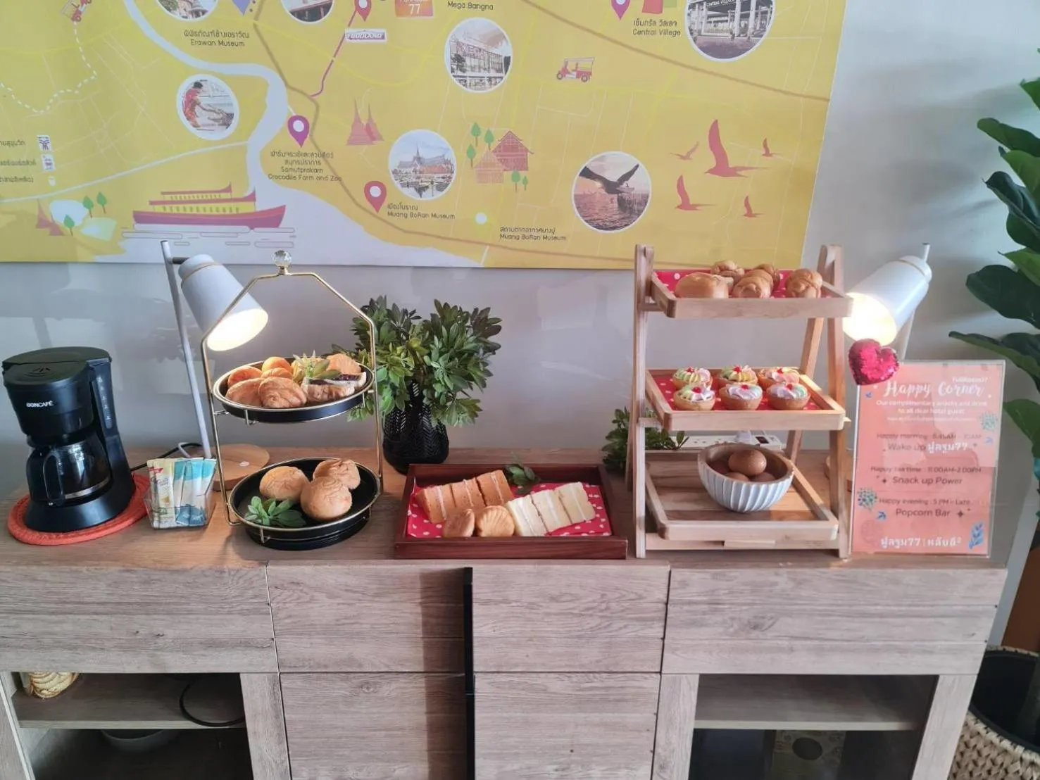 Coffee/tea facilities in Fullroom 77 Srinakarin