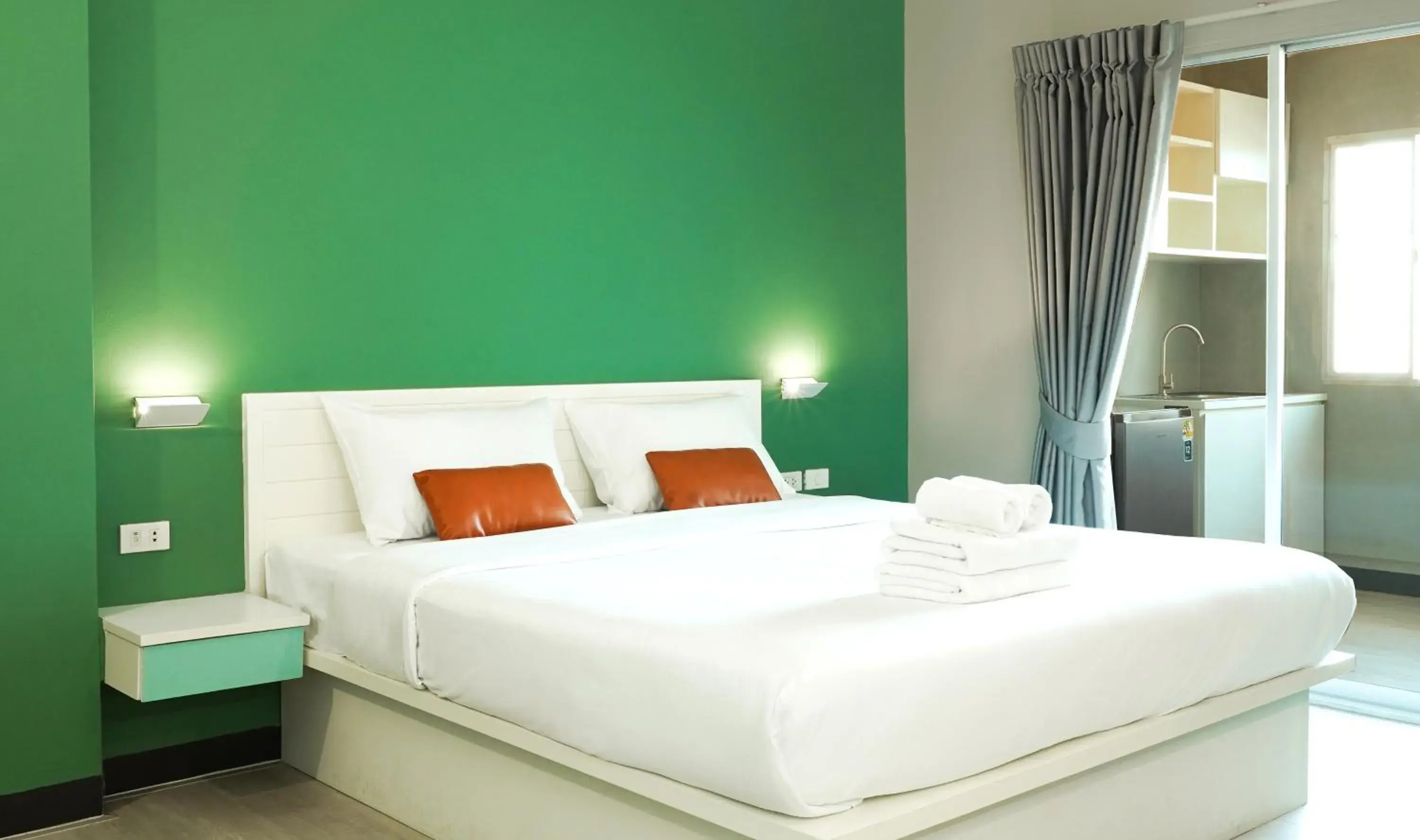 Standard Studio in Fullroom 77 Srinakarin Standard Studio in Fullroom 77 Srinakarin