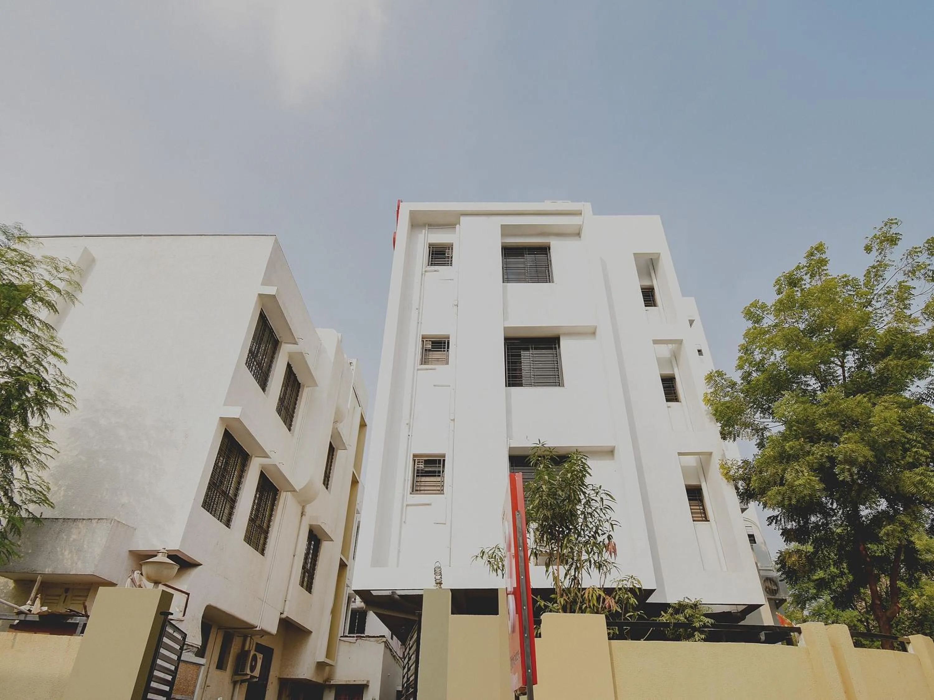 Facade/entrance in Super Collection O White House Regency