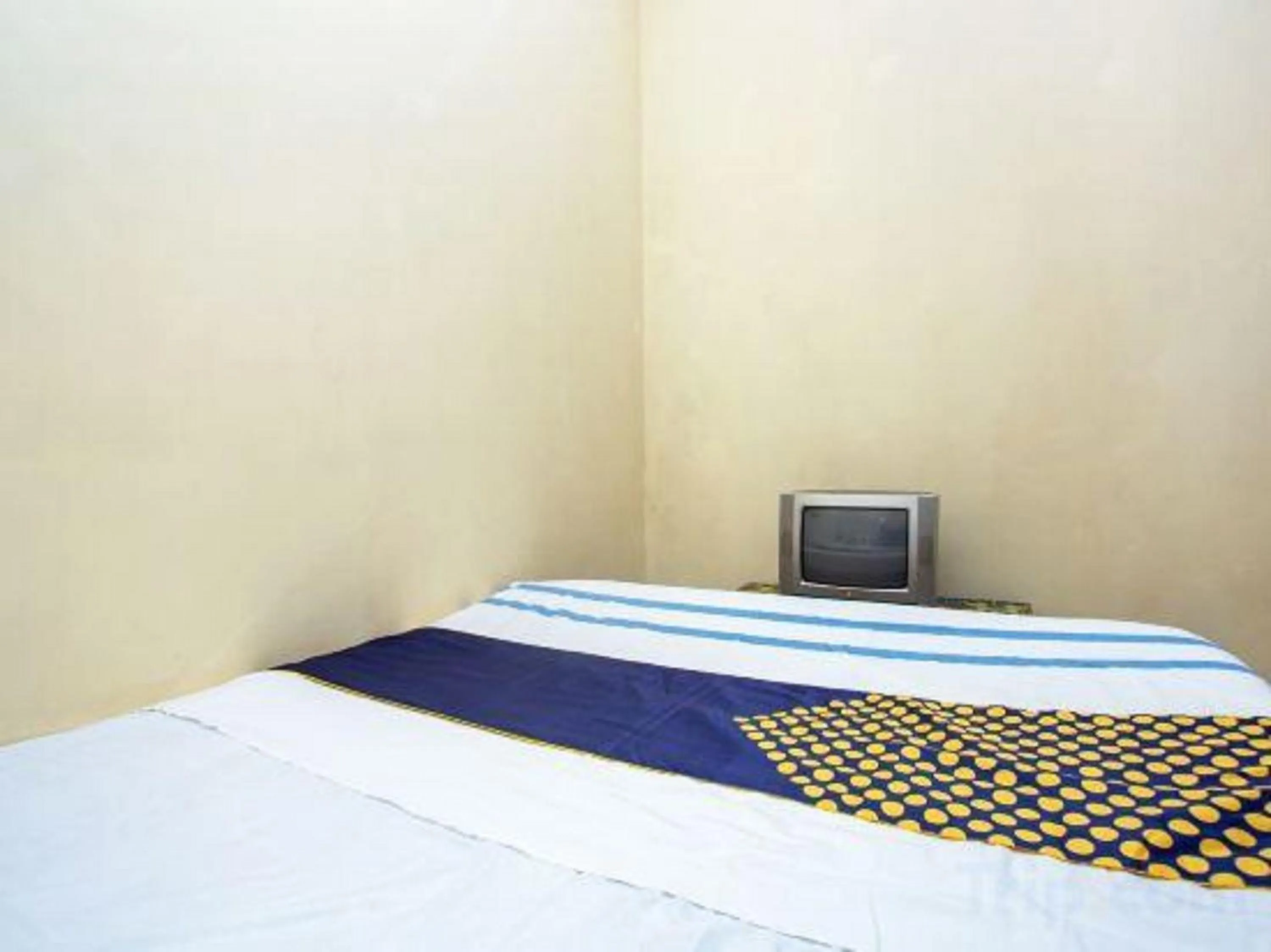 Bedroom, Bed in Hotel O Buana Jaya Guest House