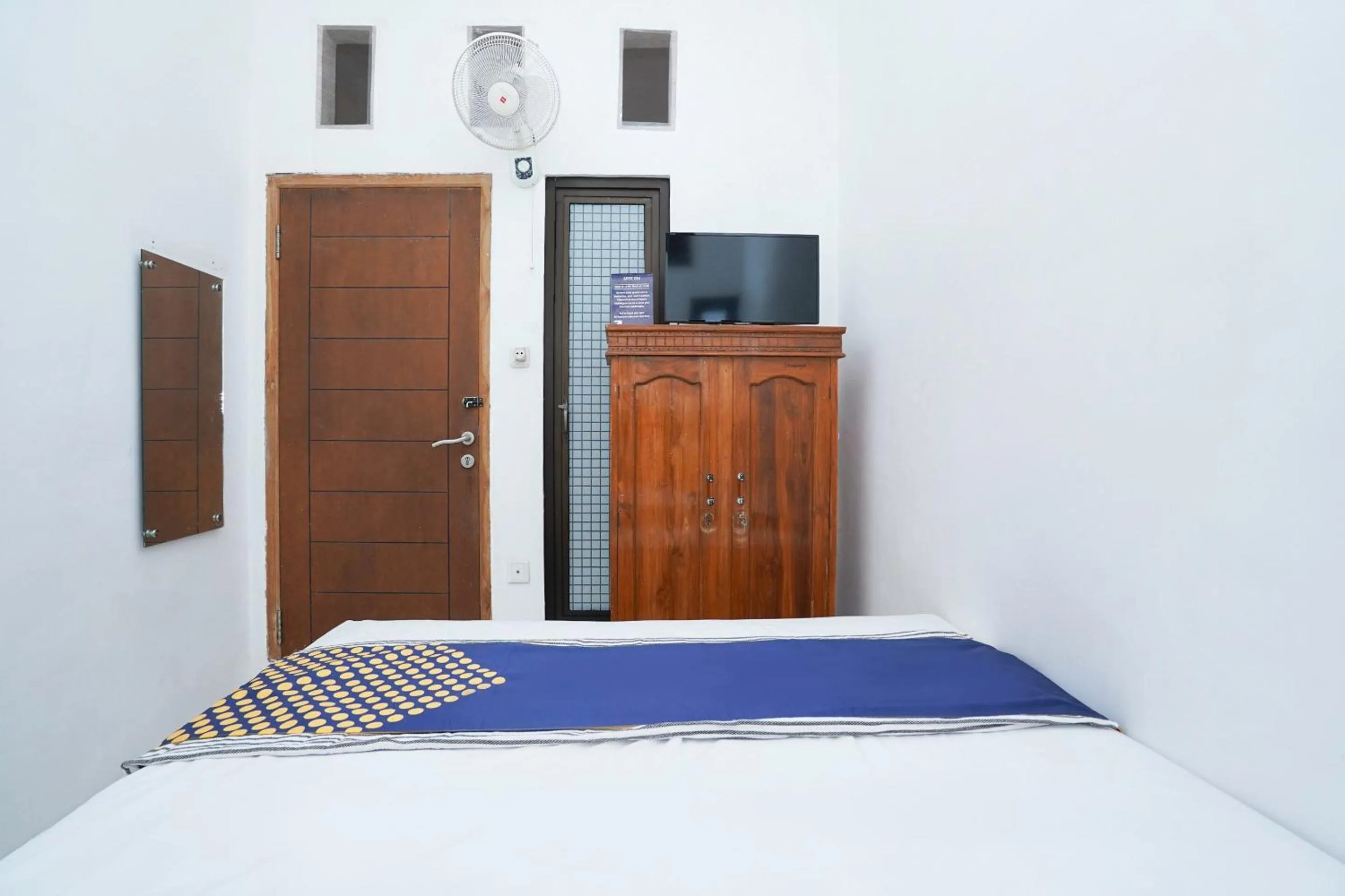 Bedroom, Bed in Hotel O Berkah Residence Syariah