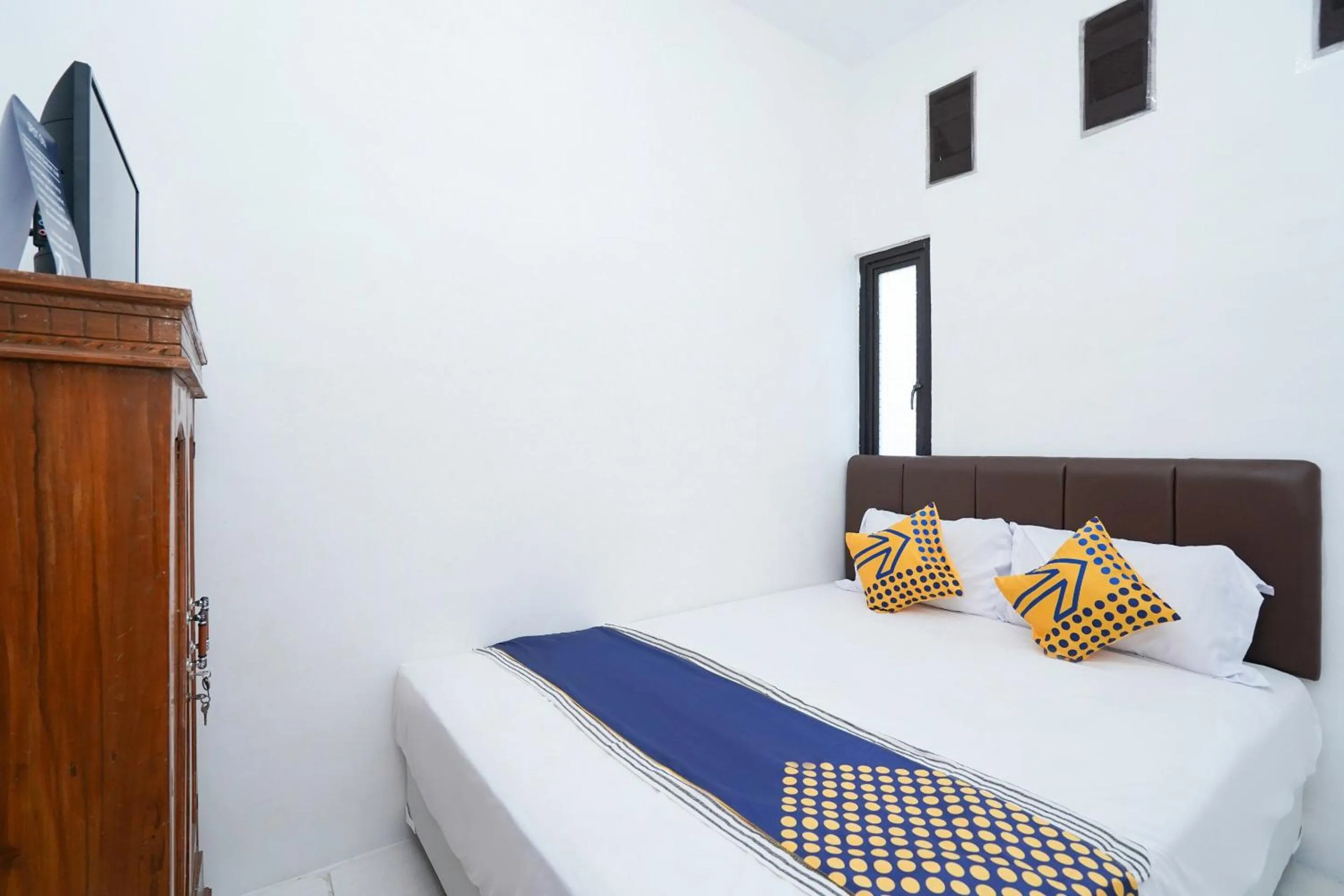 Bedroom, Bed in Hotel O Berkah Residence Syariah