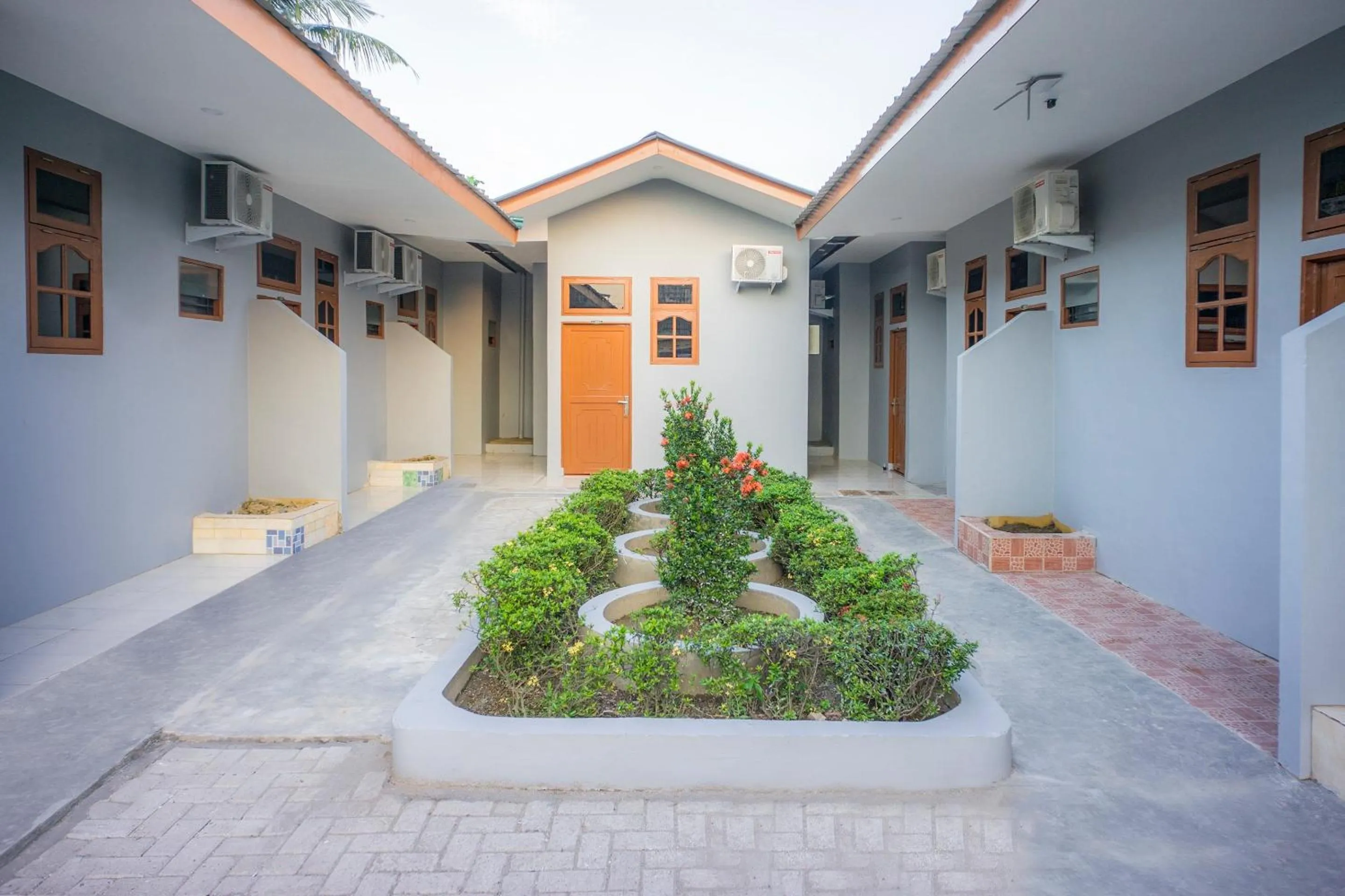 Garden in Hotel O Citra Anggrek