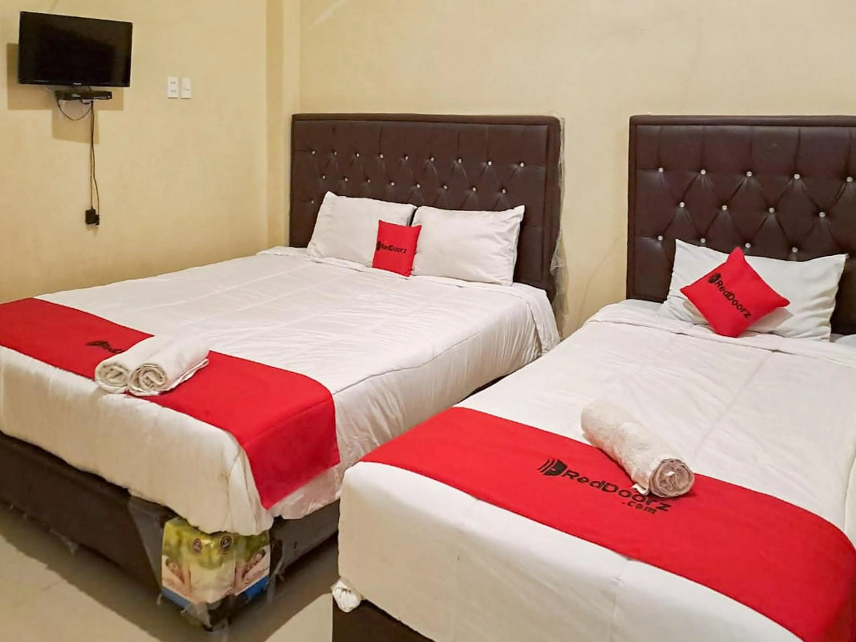 Bed in RedDoorz Syariah At Harley Hotel Sabang