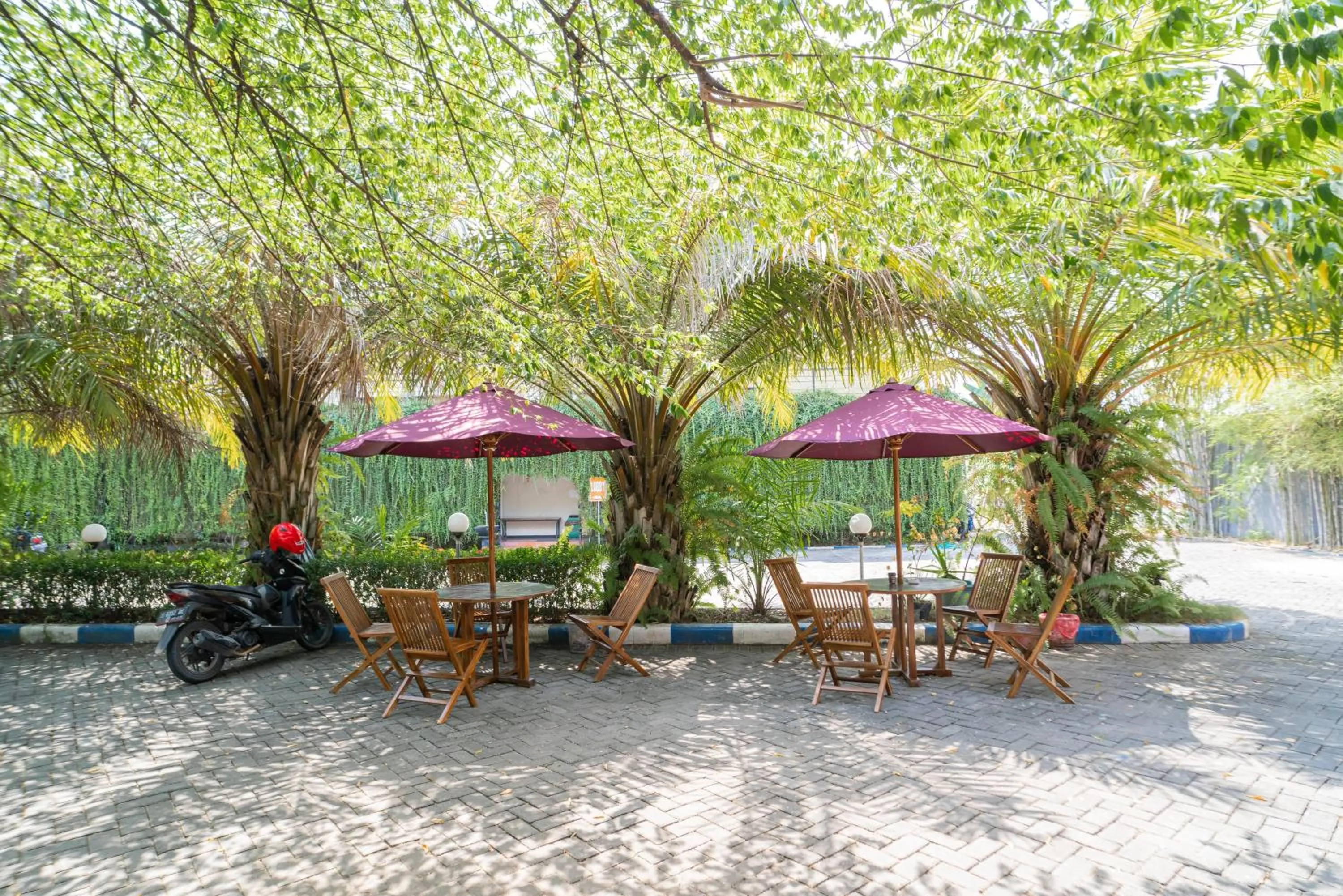 Property building in RedDoorz Plus Syariah At Lotus Hotel Bojonegoro