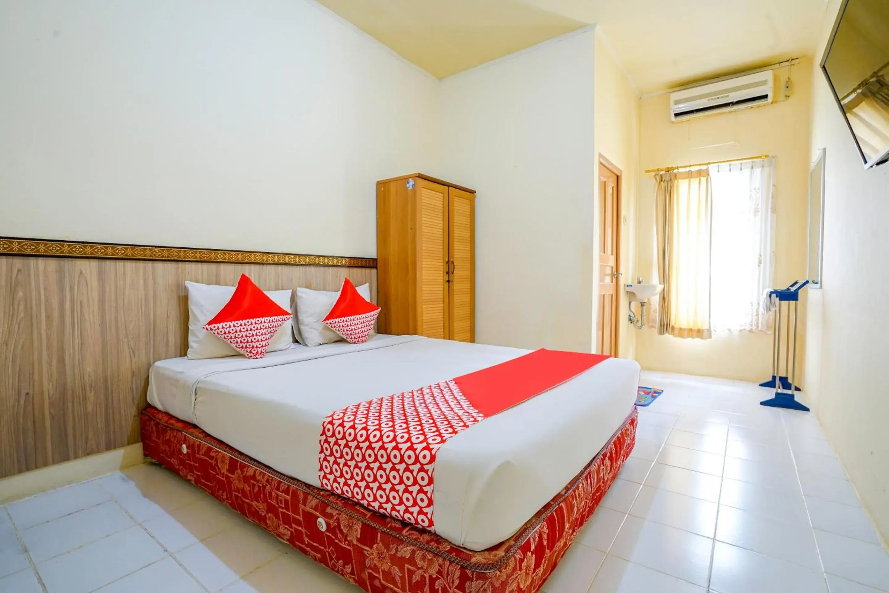 Standard Double Room - single occupancy in OYO Life 2502 Syariah Triantama Kost Standard Double Room - single occupancy in OYO Life 2502 Syariah Triantama Kost