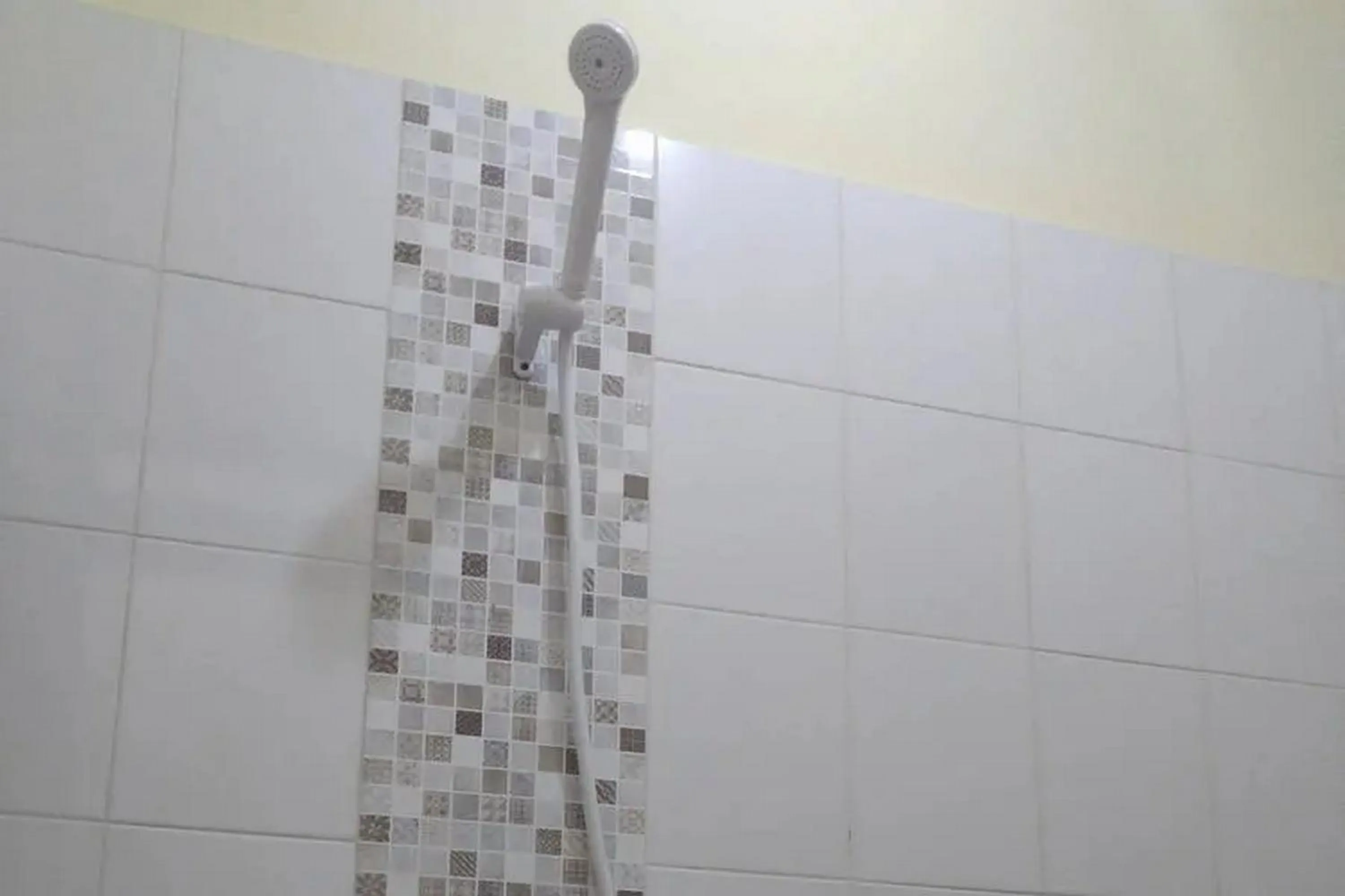 Bathroom in Puri Karimunjawa RedPartner